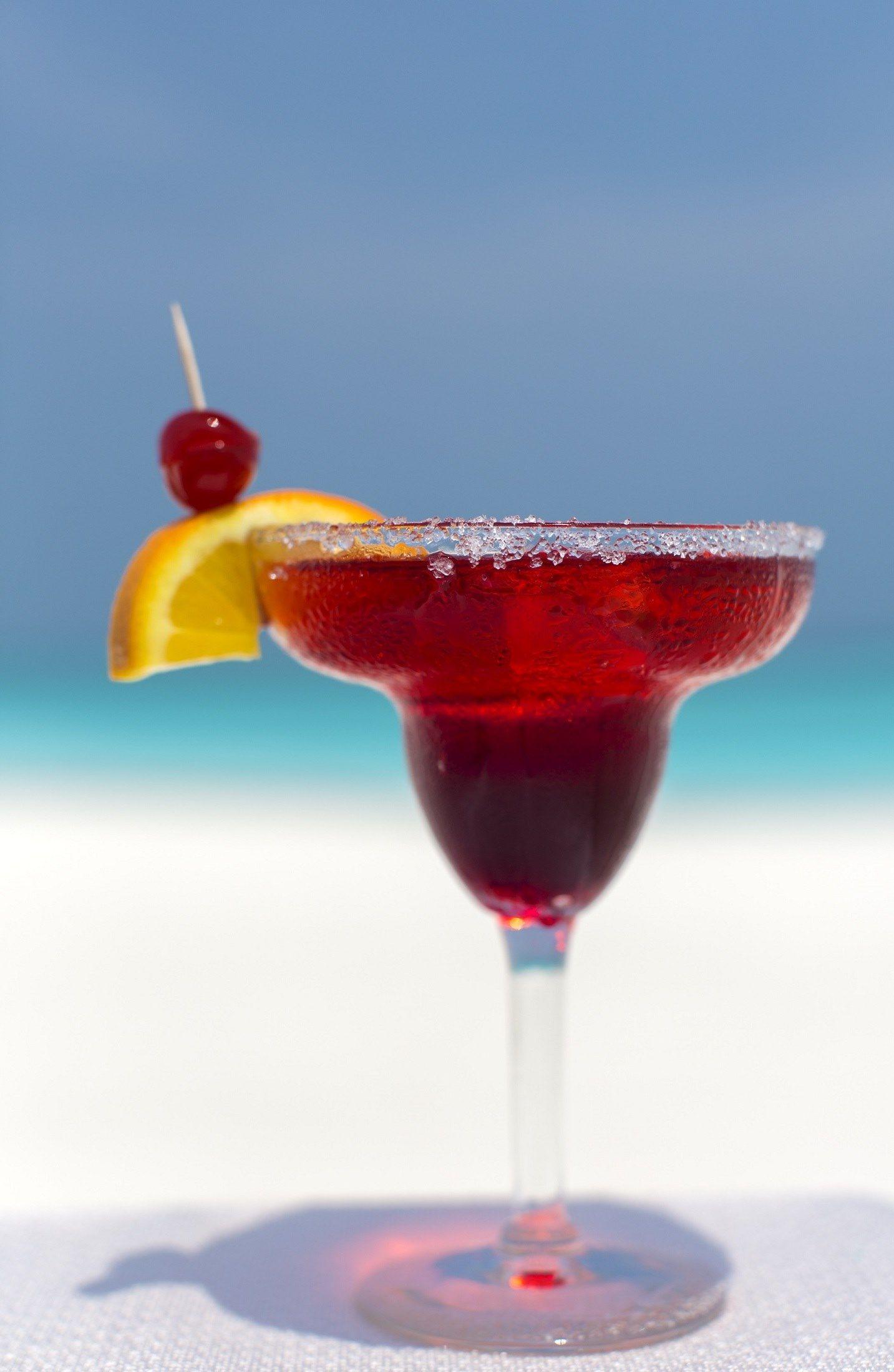 1433x2200 Wallpaper / cocktail tropical beverage drink glass summer 4k wallpaper