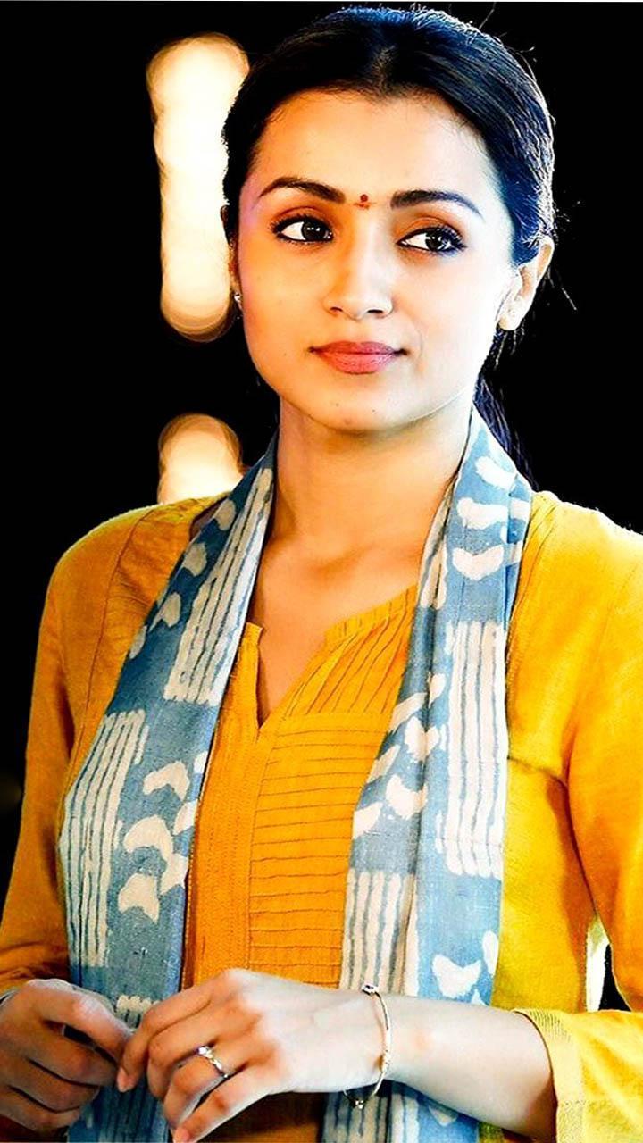 720x1280 Trisha Krishnan Wallpaper for Android