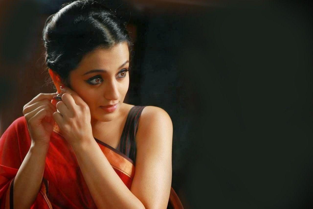 1280x854 Telgu Actress Trisha Krishnan hot photo HD wallpaper