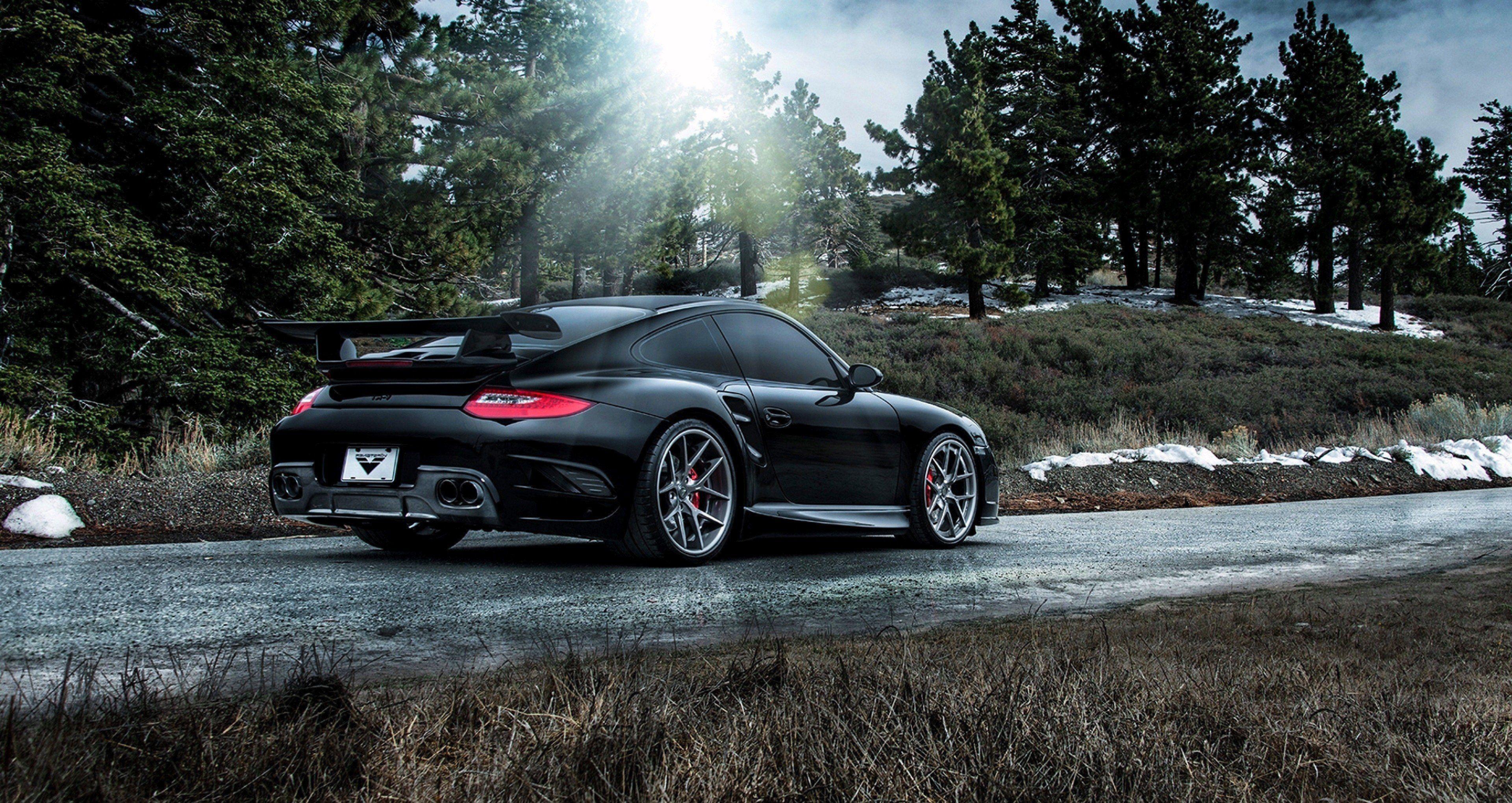 3840x2040 Porsche 911 Cabriolet Wallpaper