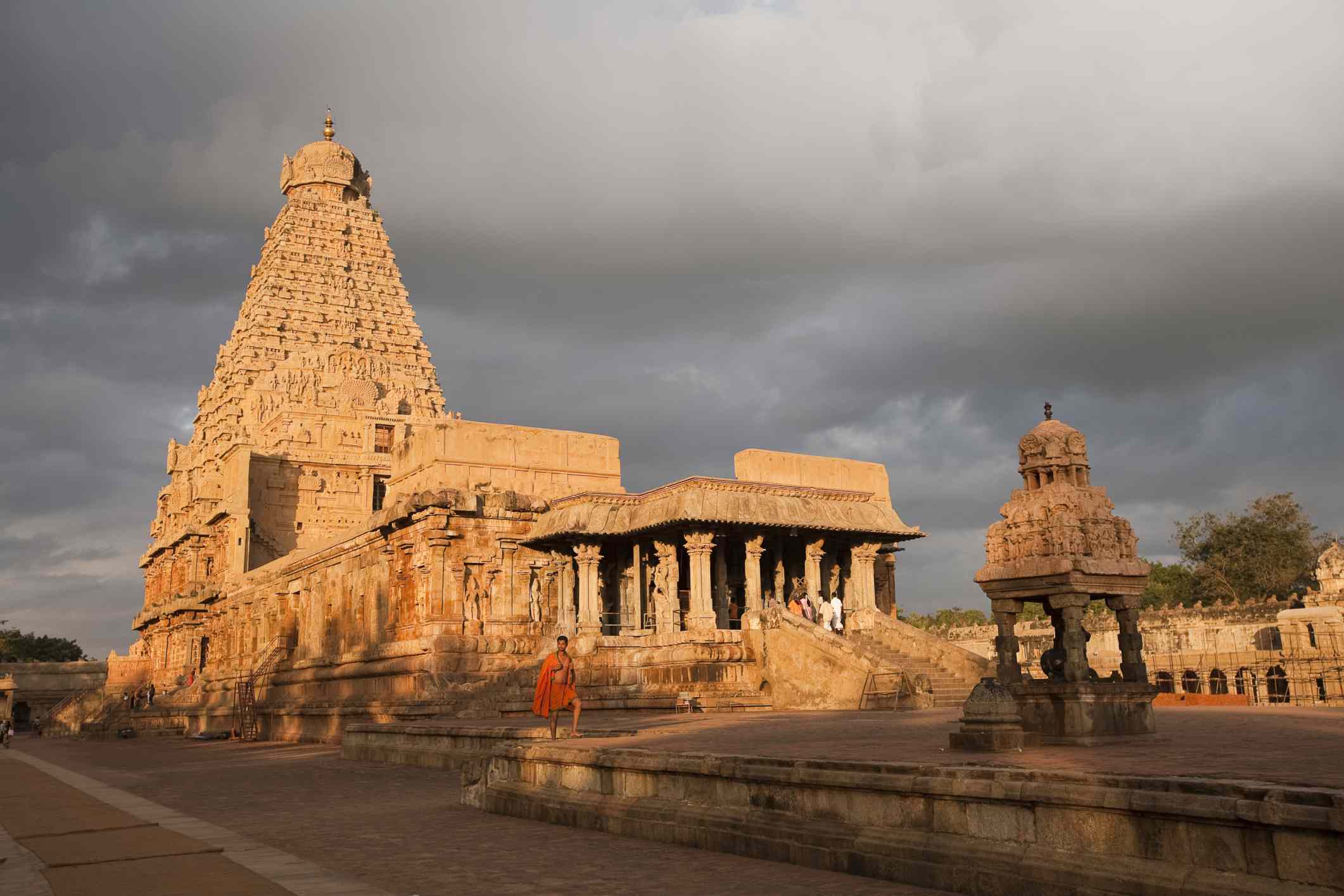 Thanjavur Wallpapers - Top Free Thanjavur Backgrounds - WallpaperAccess