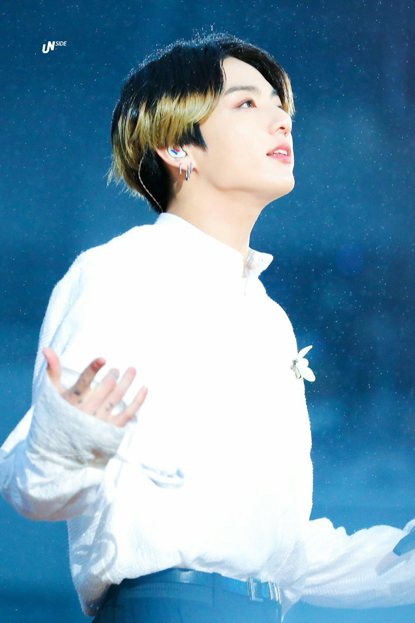 1365x2048 BTS Solo Wallpaper