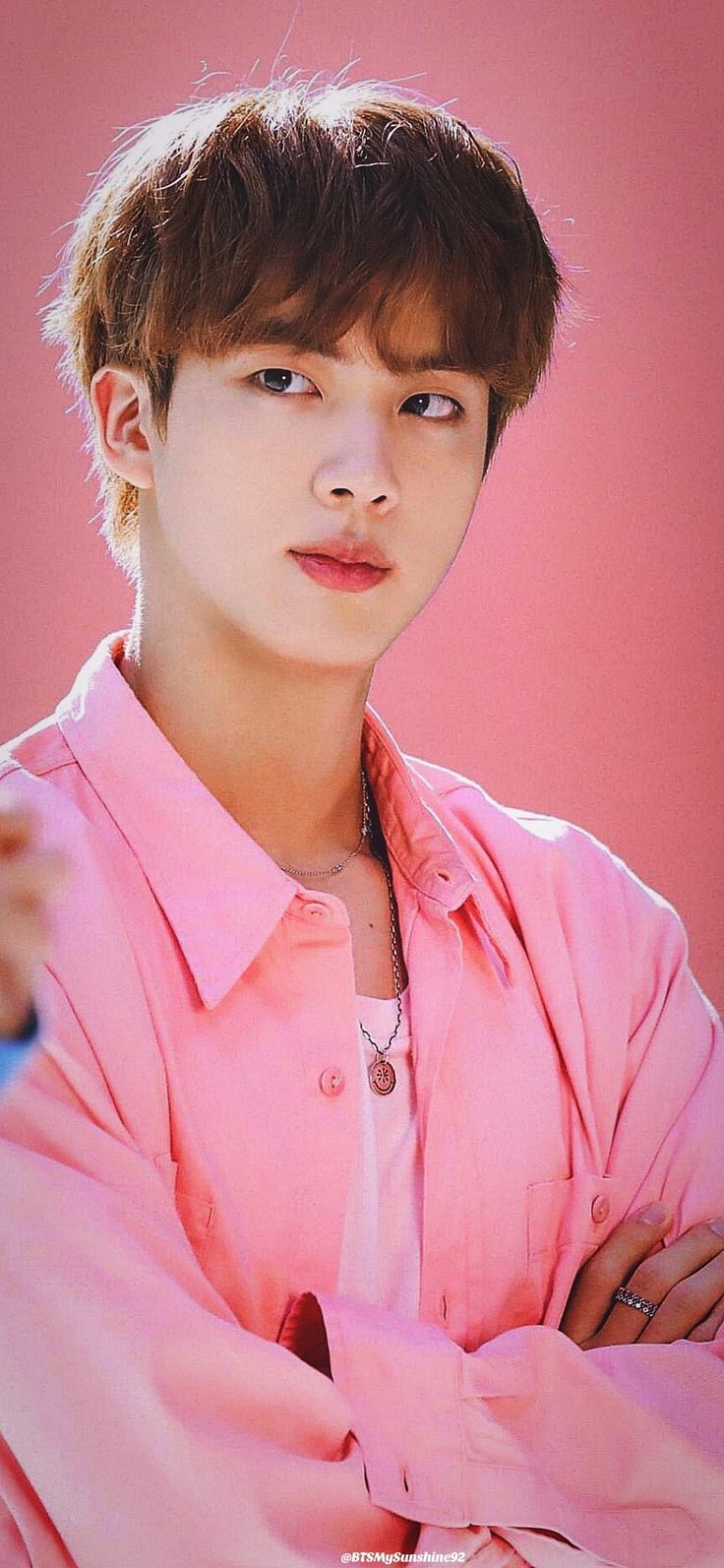 736x1593 Jin in pink outfit. Jin boy with luv pink, Bts jin wallpaper, Bts dynamite