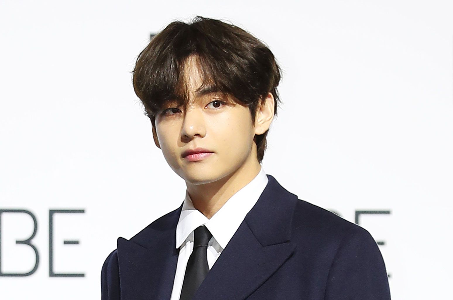 1548x1024 Bts Wallpaper Bts Edits Bts V Black Hair 2018 BTS' V Reveals His Solo Mixtape Will Be Released 'Within The Year'