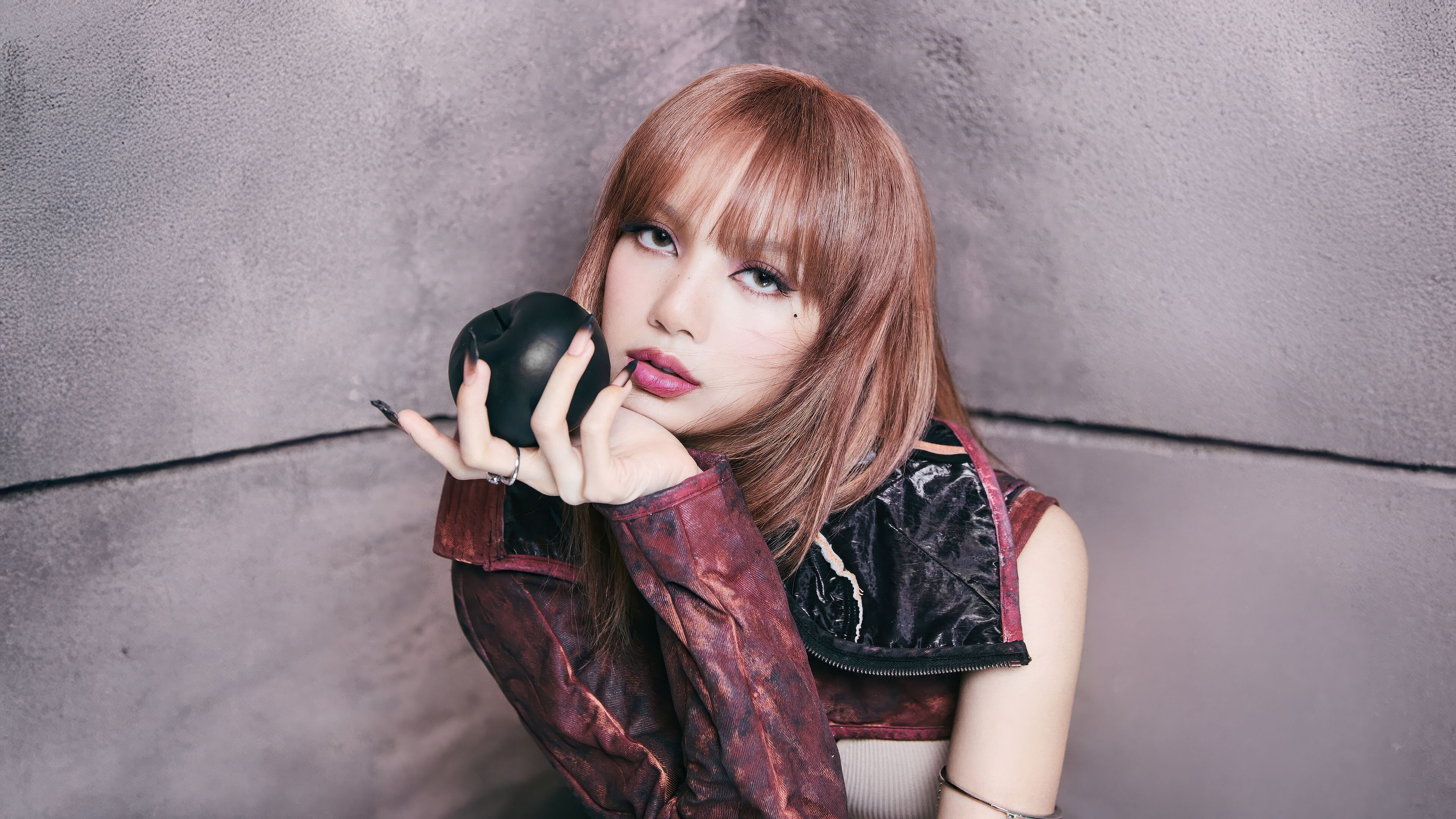 3840x2160 Lisa Wallpaper 4K, Born Pink, 5K, Blackpink