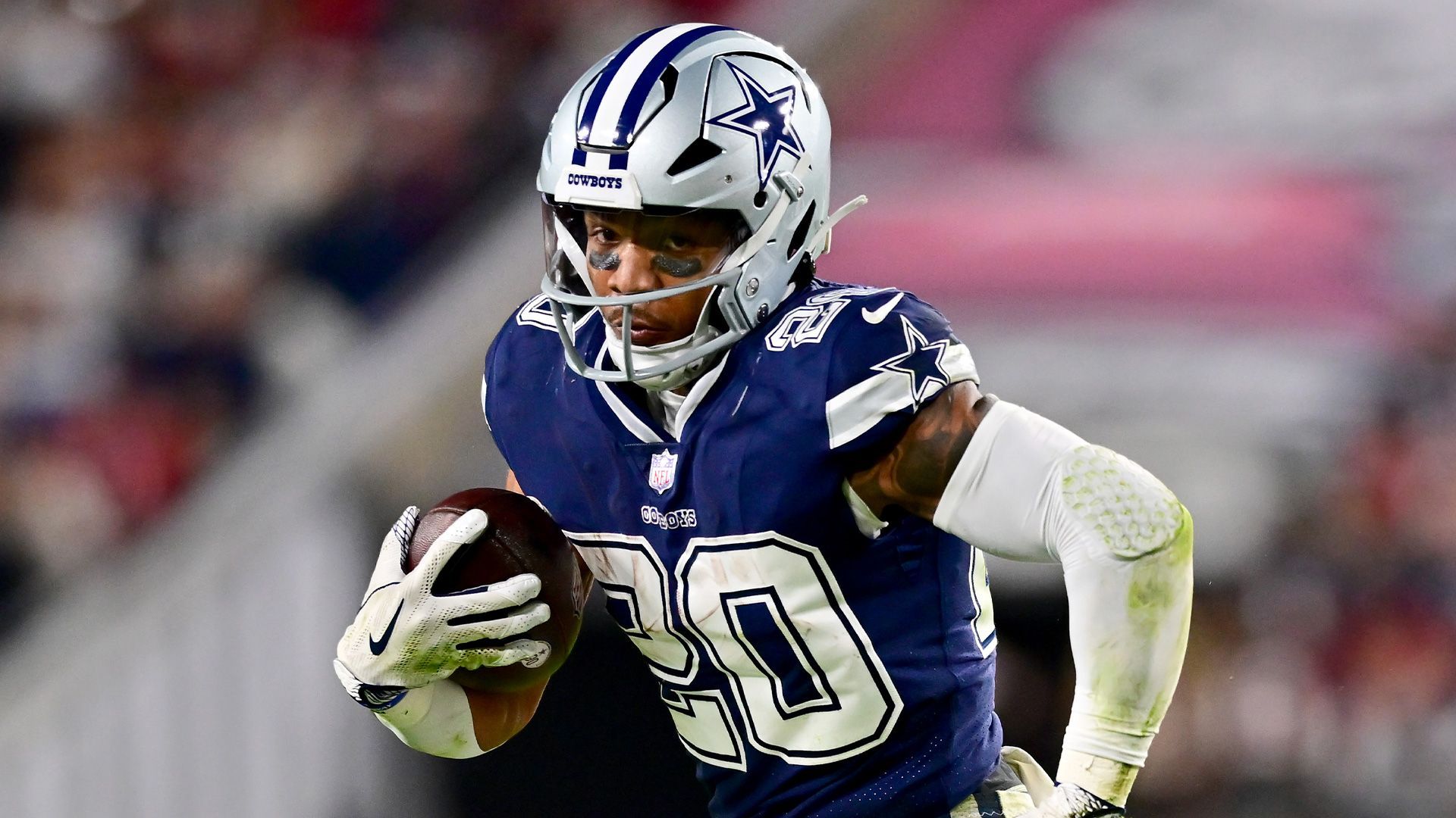 1920x1080 Dallas Cowboys star Tony Pollard shows off epic new full leg tattoo featuring cartoon characters and NFL fans love it