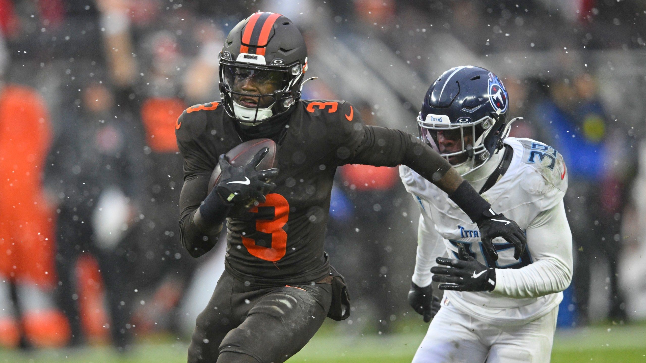 2560x1440 Tony Pollard Runs For 161 Yards And 2 TDs As Titans Outlast Shedeur Sanders And Browns 31 29. NBC4 WCMH TV