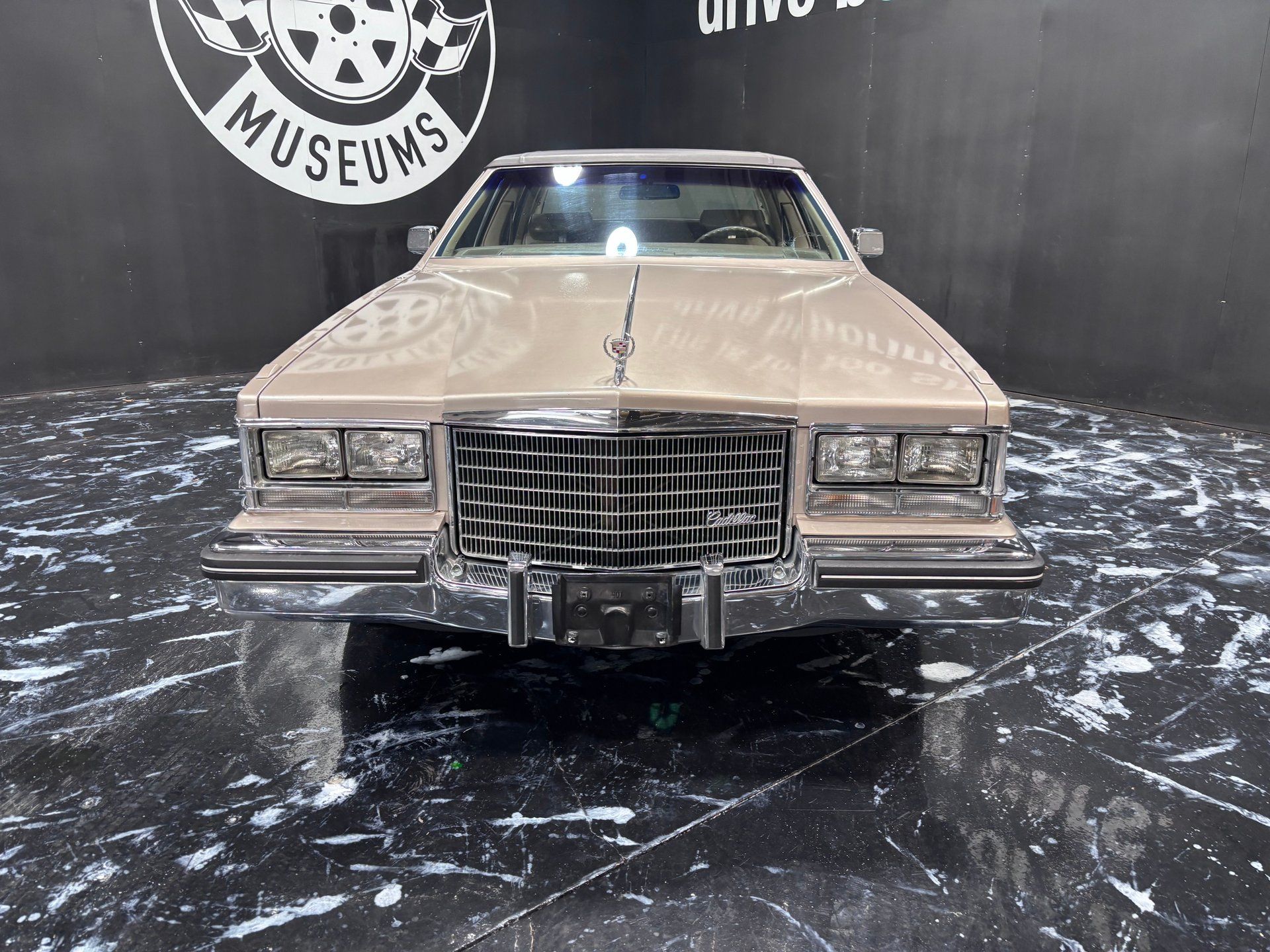 1920x1440 Cadillac Seville