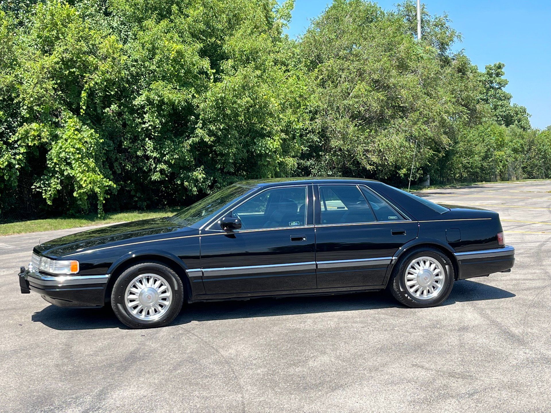 1920x1440 Cadillac Seville. Midwest Car Exchange