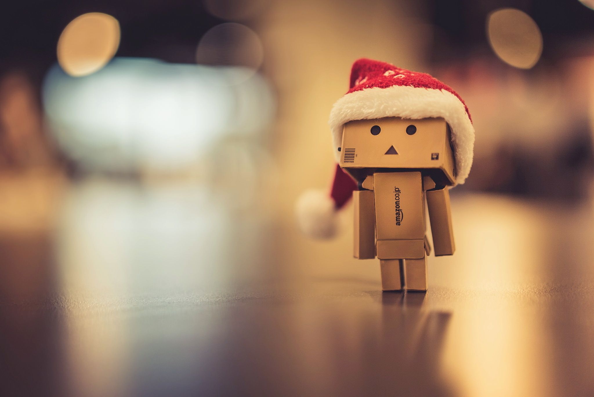 2048x1368 Wallpaper mood, holiday, box, men for mobile and desktop, section праздники, resolution 2048x1368