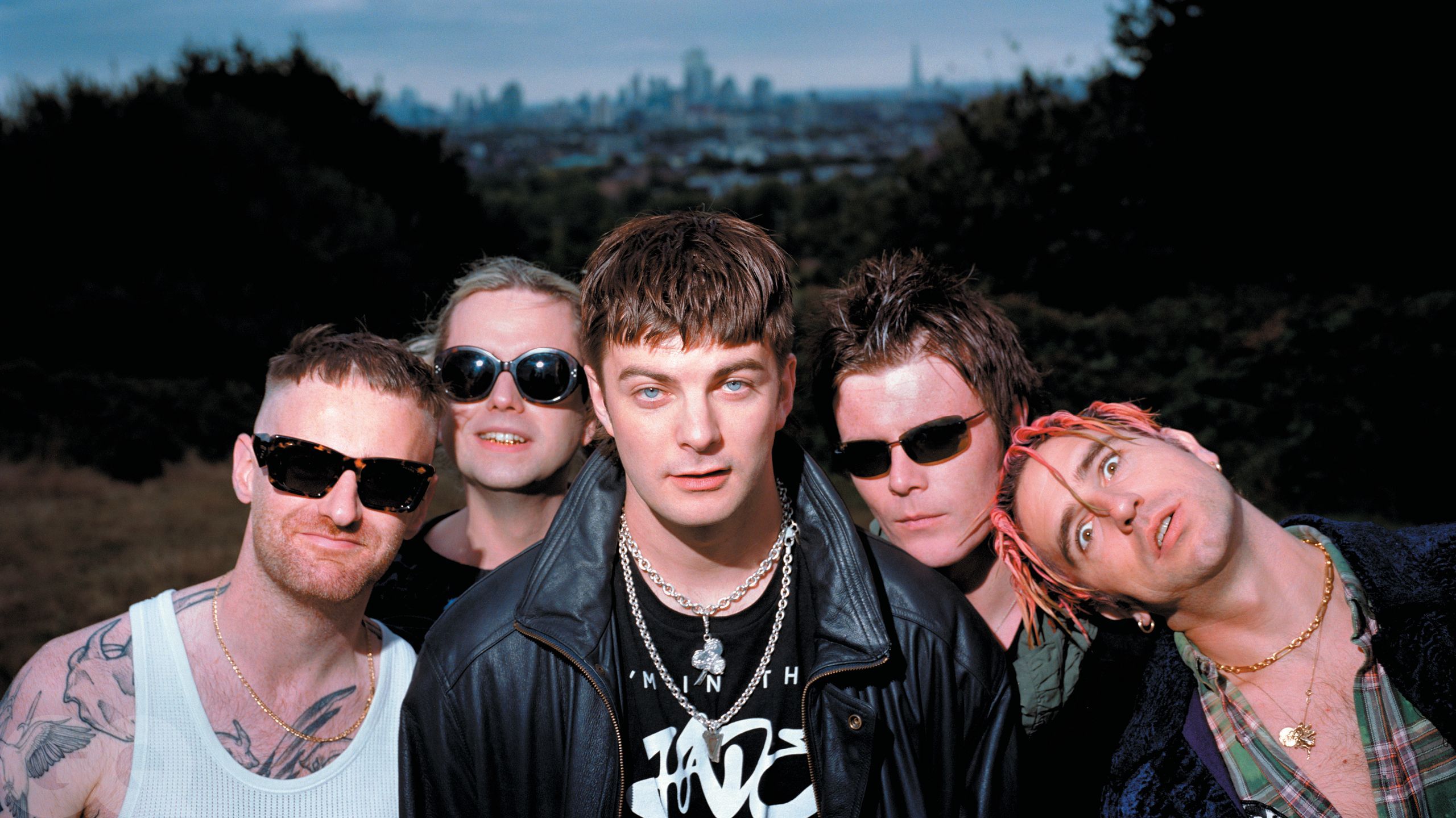 2560x1440 Fontaines DC is the band making bands cool again