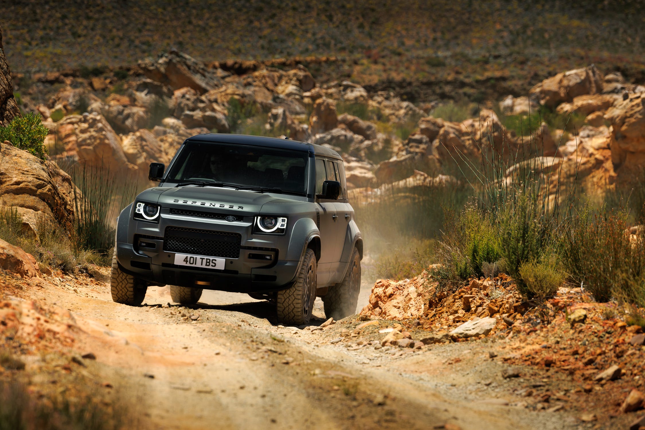 2250x1500 Driven: 2025 Land Rover Defender Octa Wants to Do It All
