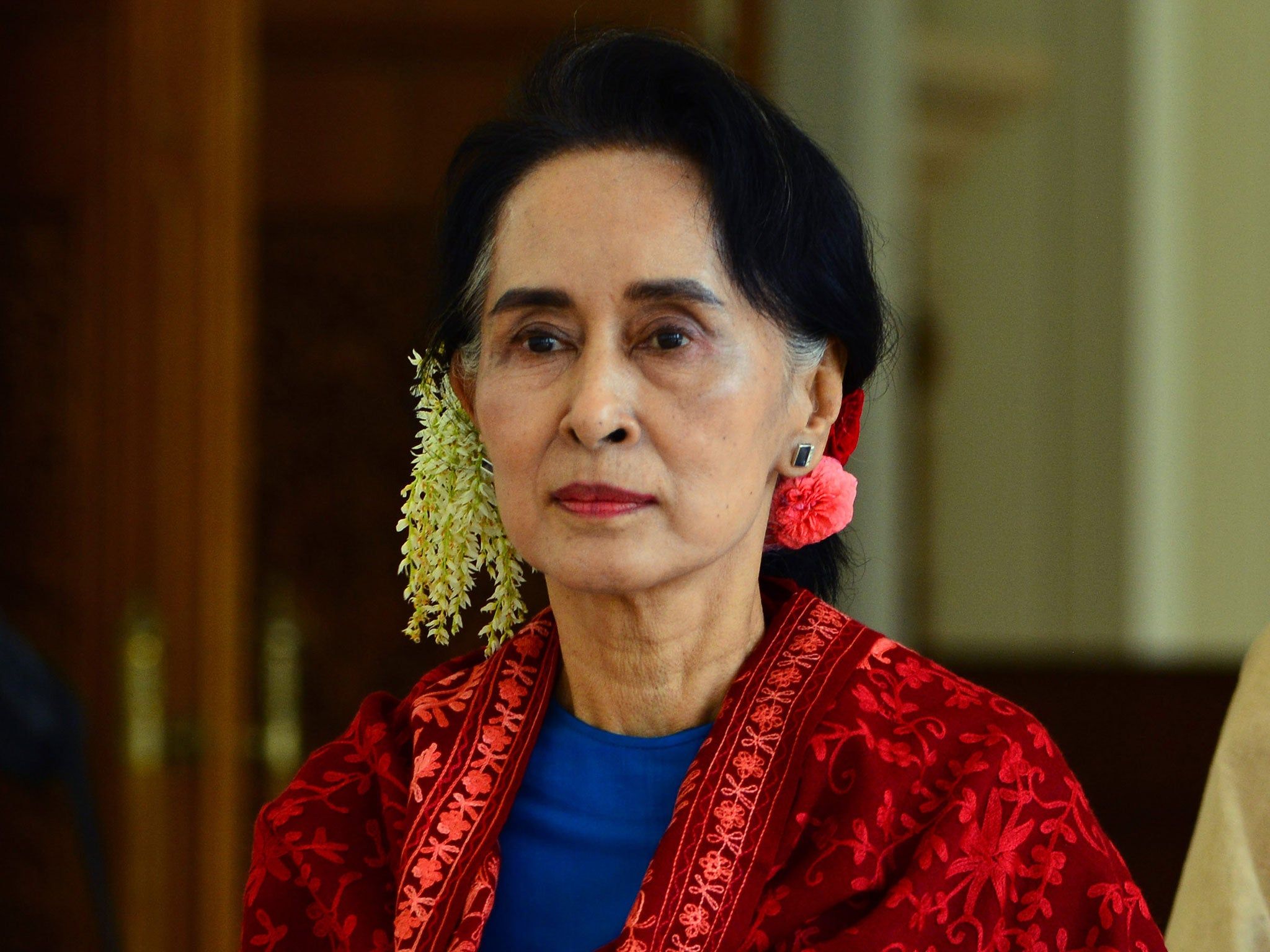 2048x1536 Aung San Suu Kyi says Burmese children are 'wasting time' on technology