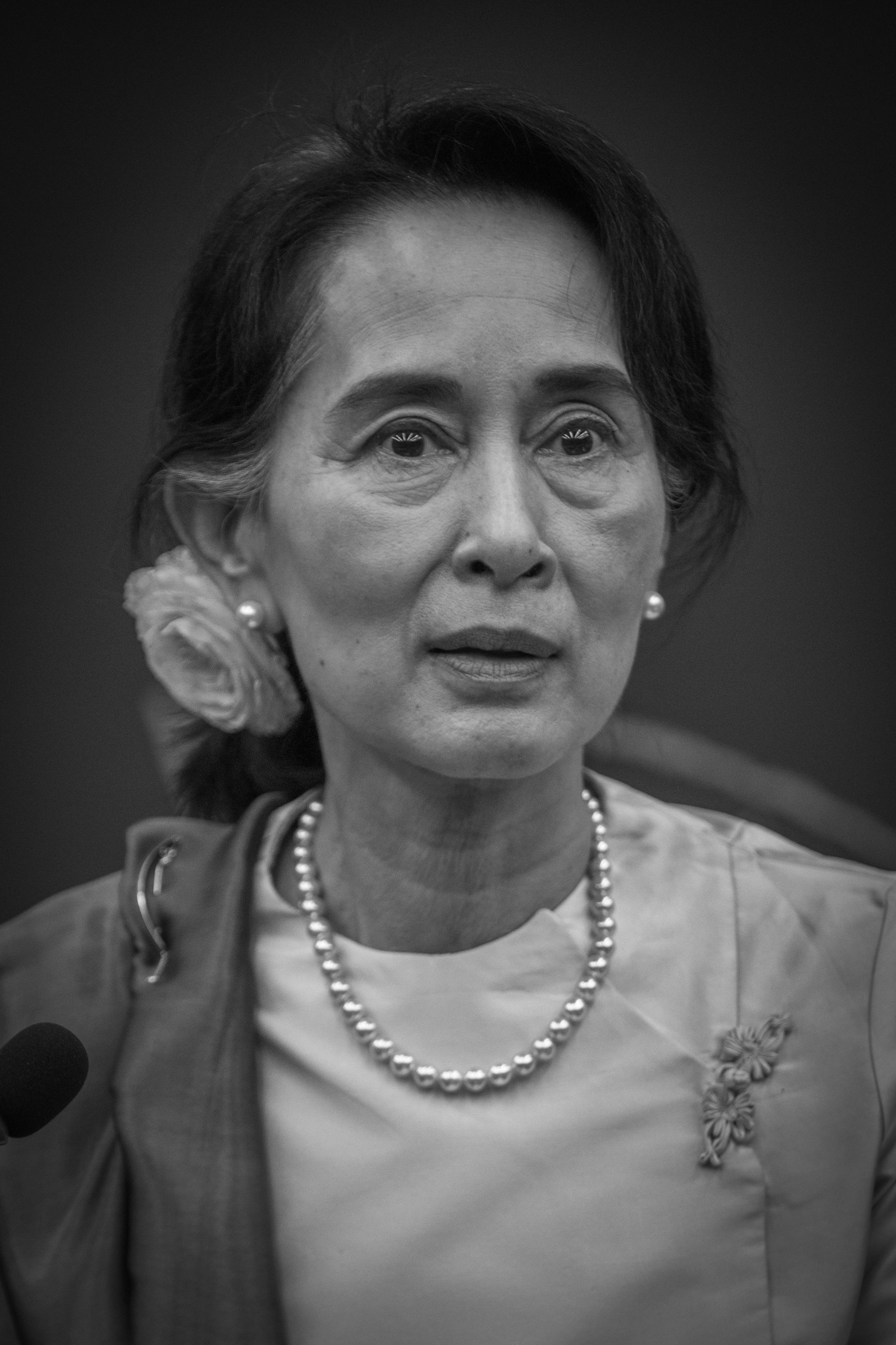 2145x3218 Fichier:Aung San Suu Kyi Par Claude Truong Ngoc Octobre
