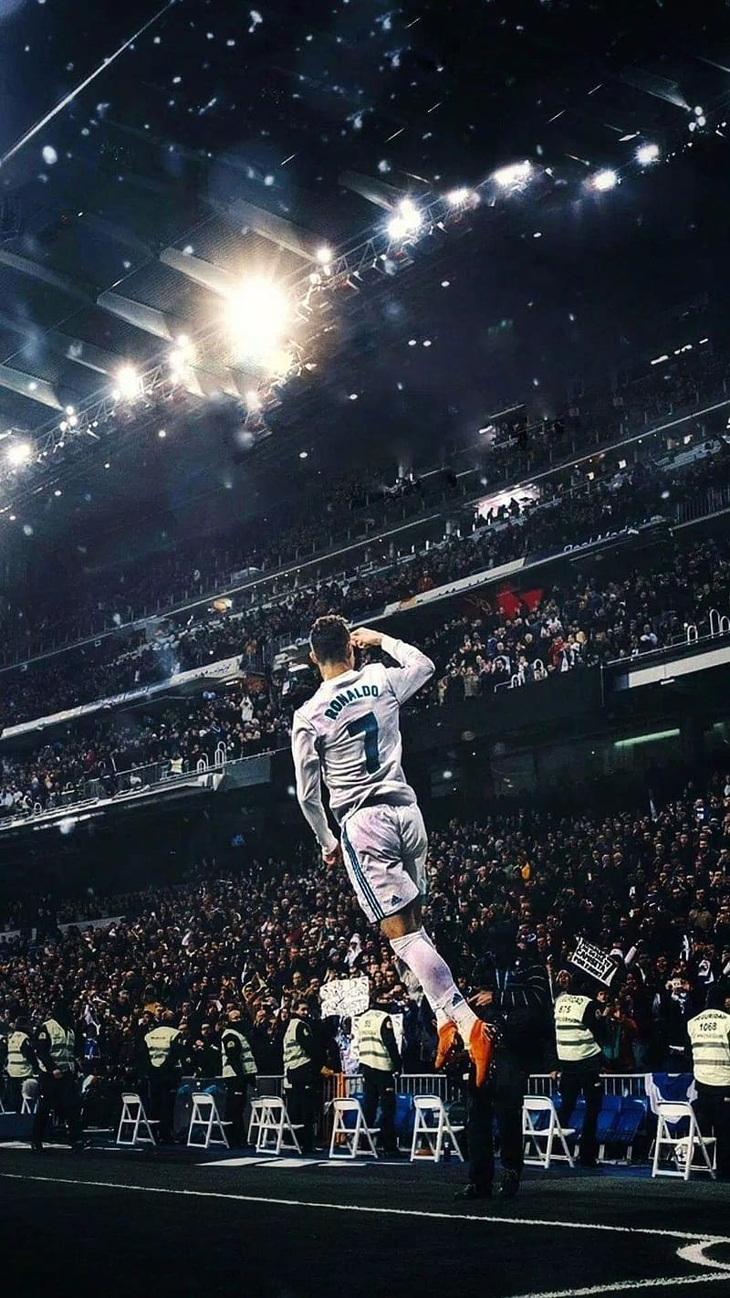800x1421 Cristiano ronaldo, cristiano ronaldo celebration, cristiano ronaldo at real madrid, HD phone wallpaper
