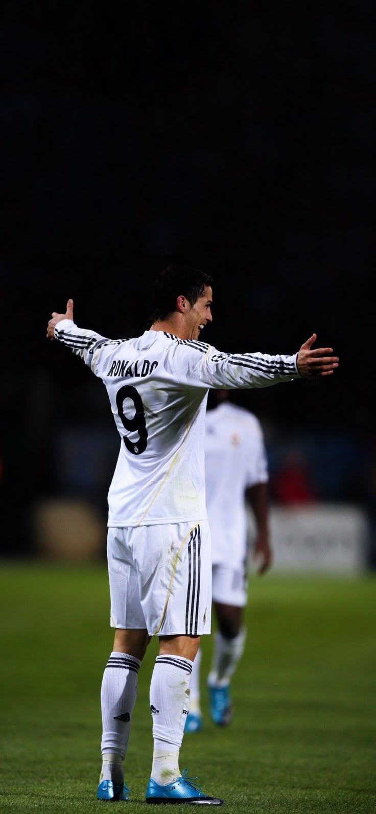 736x1593 Cristiano Ronaldo wallpaper