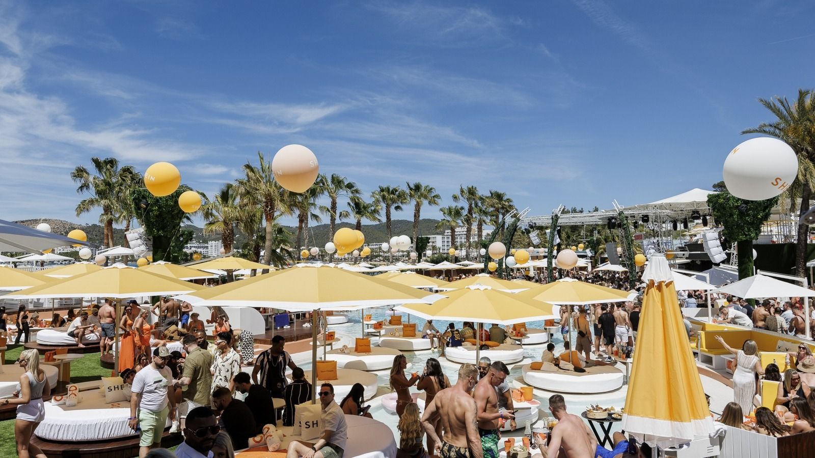 1600x900 Spain's Most Iconic Beach Party Destination Is Overrated And Expensive