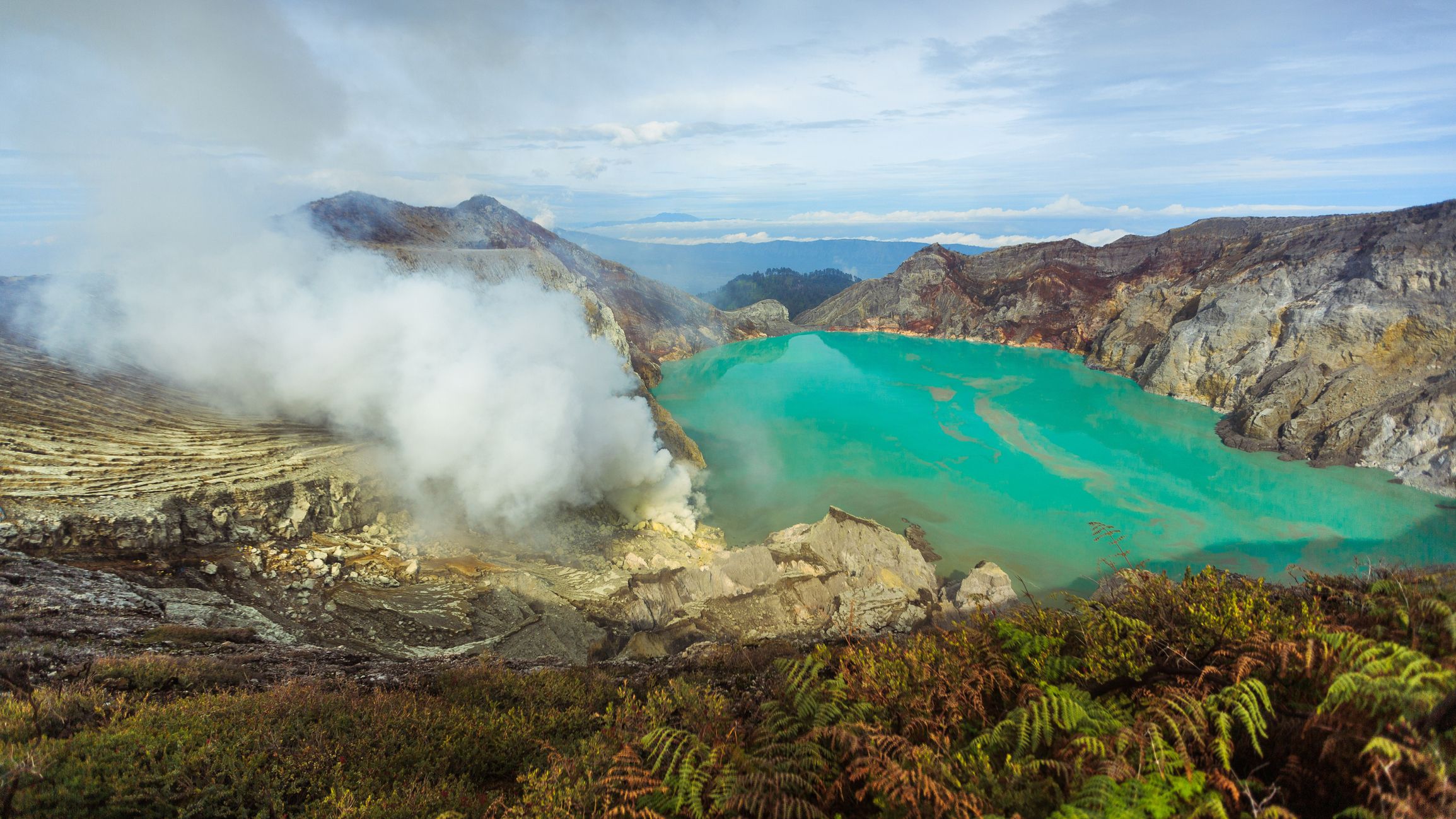 2309x1299 Kawah Ijen: The volcano in Indonesia that holds the world's largest acidic lake at its heart