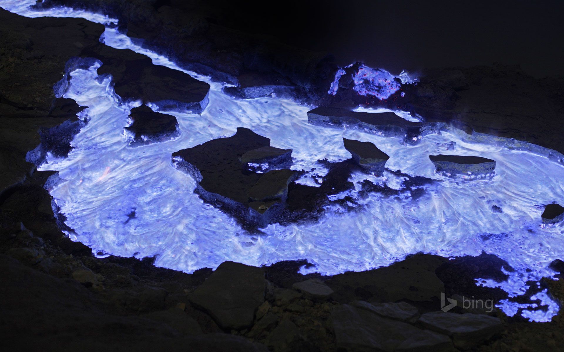 1920x1200 Flaming sulphur from Kawah Ijen volcano, Indonesia Wallpaper