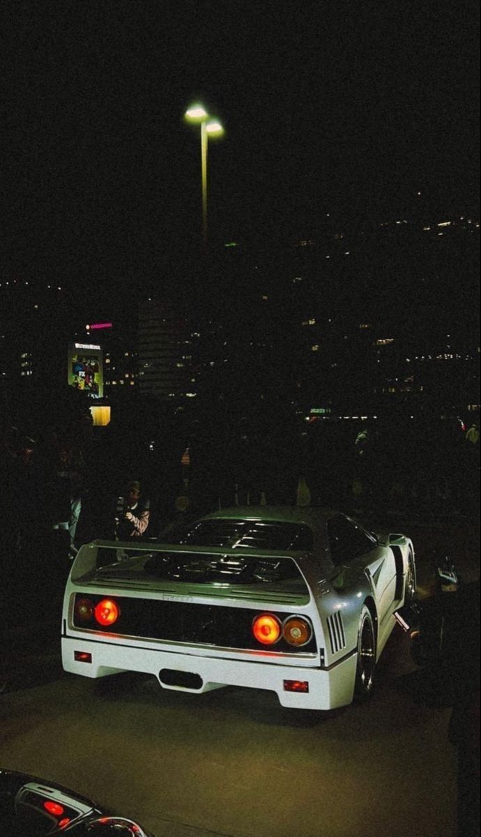 690x1200 White ferrari dark night