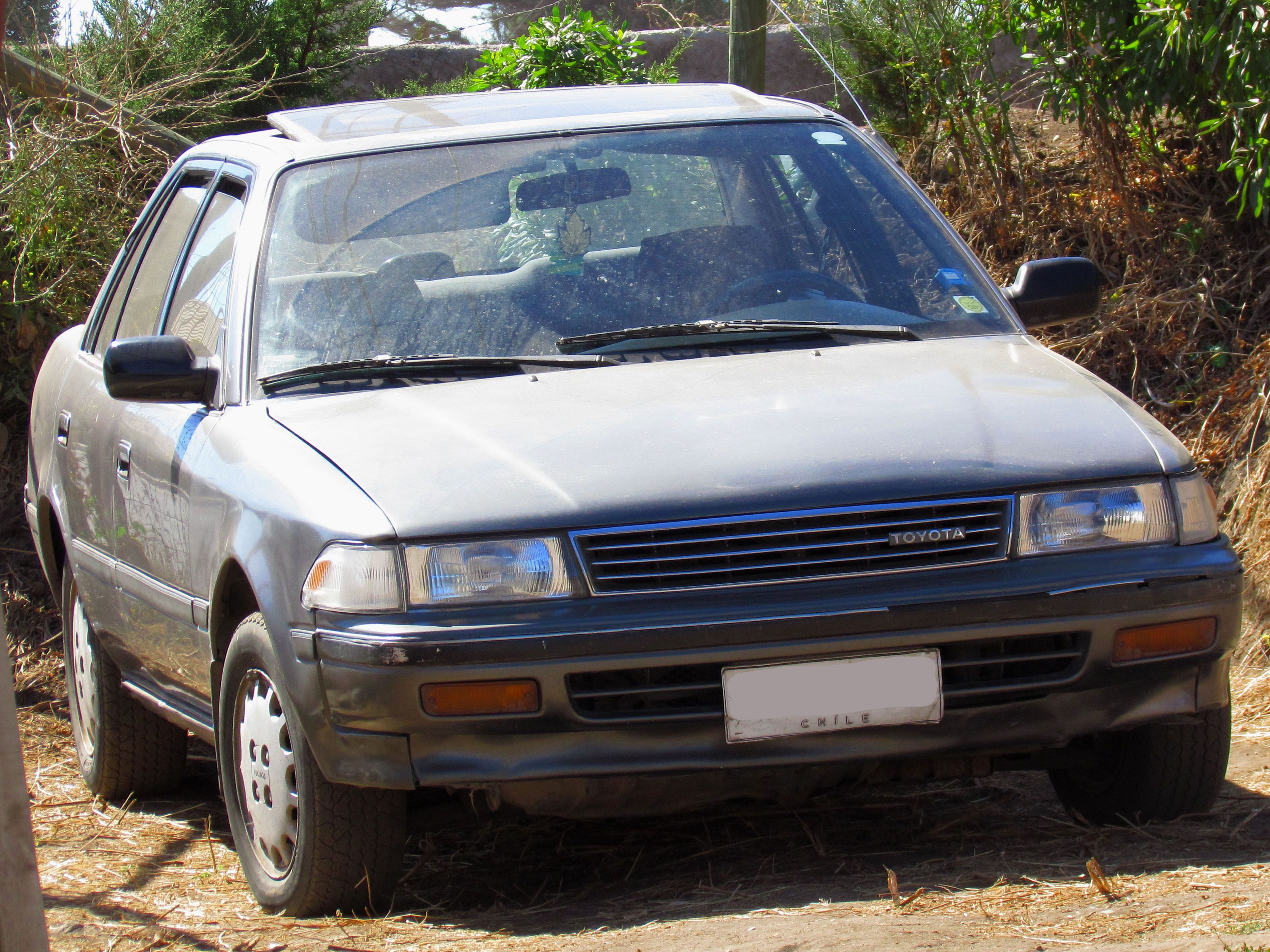 3200x2400 Toyota Corona 2.0 XL