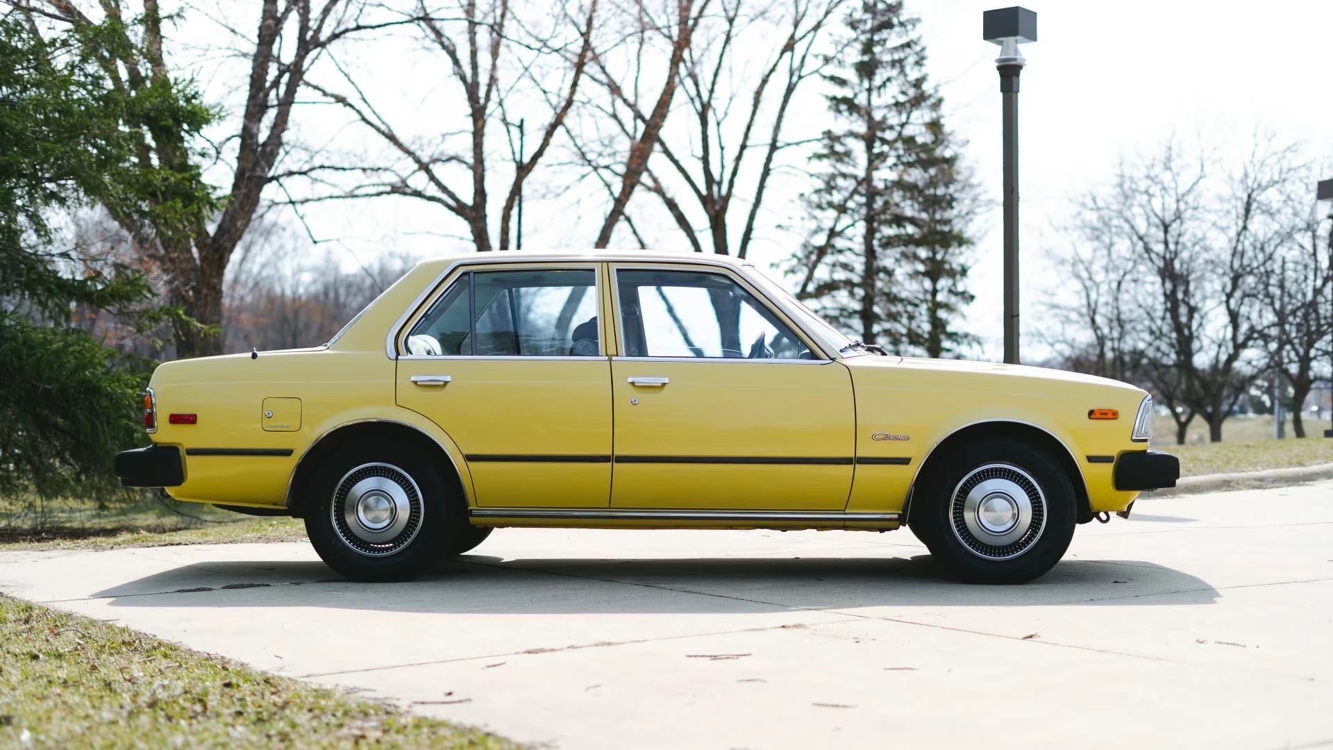 1920x1080 Toyota Corona LE: Plush, Pricey, Conservative American Style Luxury In A Smaller Package