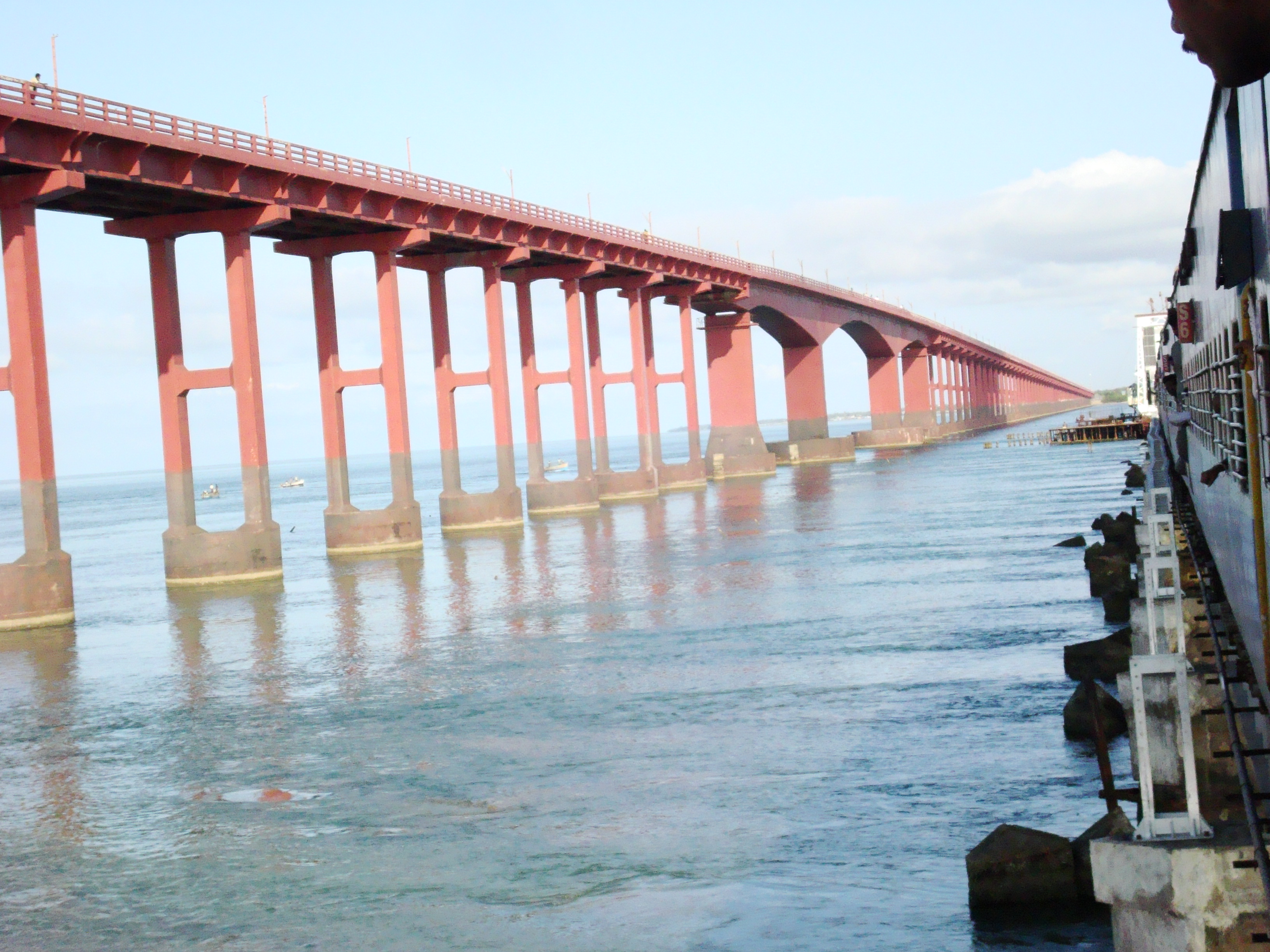 3264x2448 Pamban Bridge connecting Rameshwaram