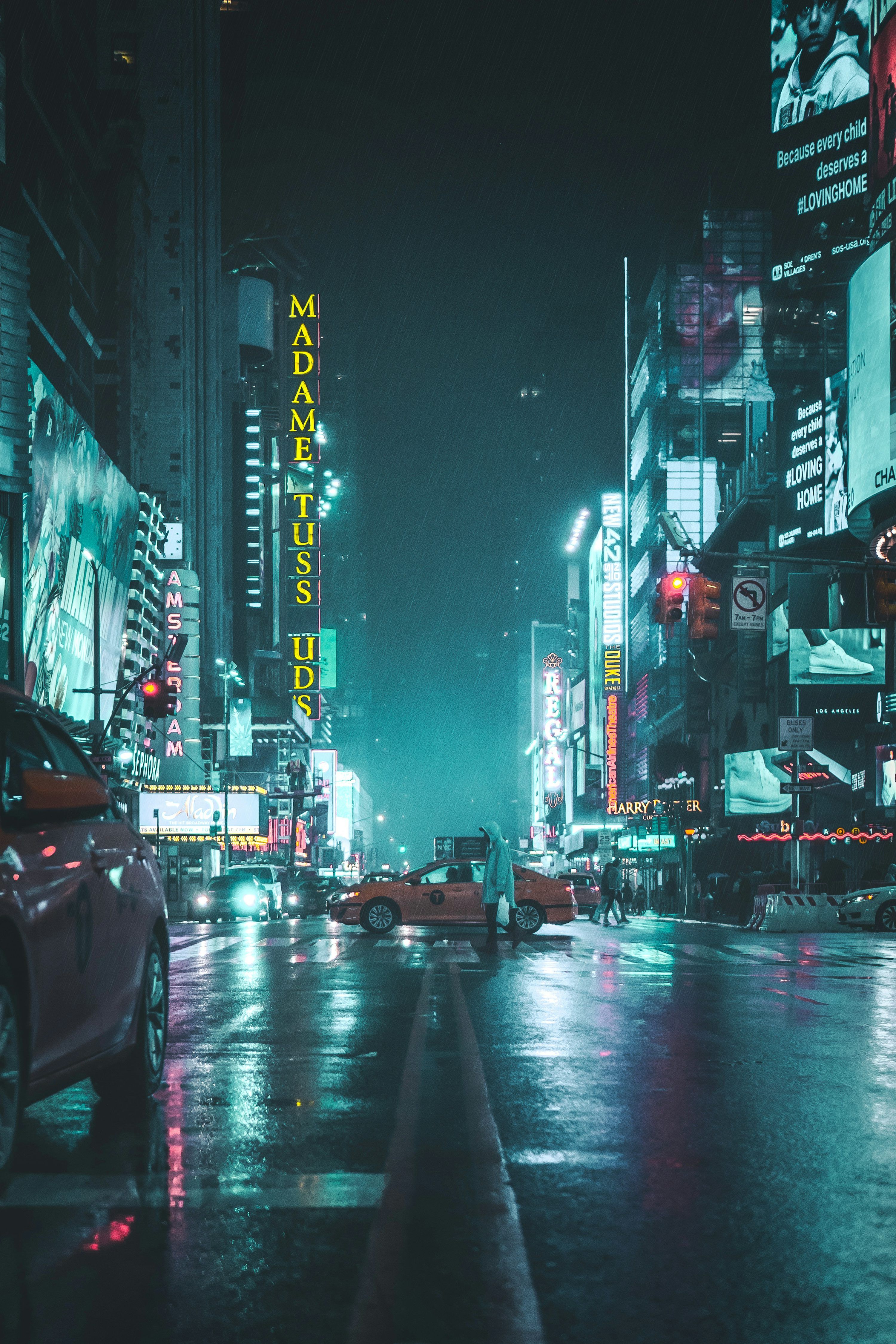 3000x4499 Neon City Picture. Download Free Image