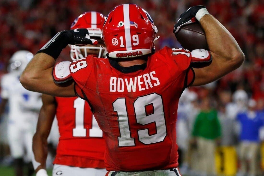 1100x733 Brock Bowers Wallpaper
