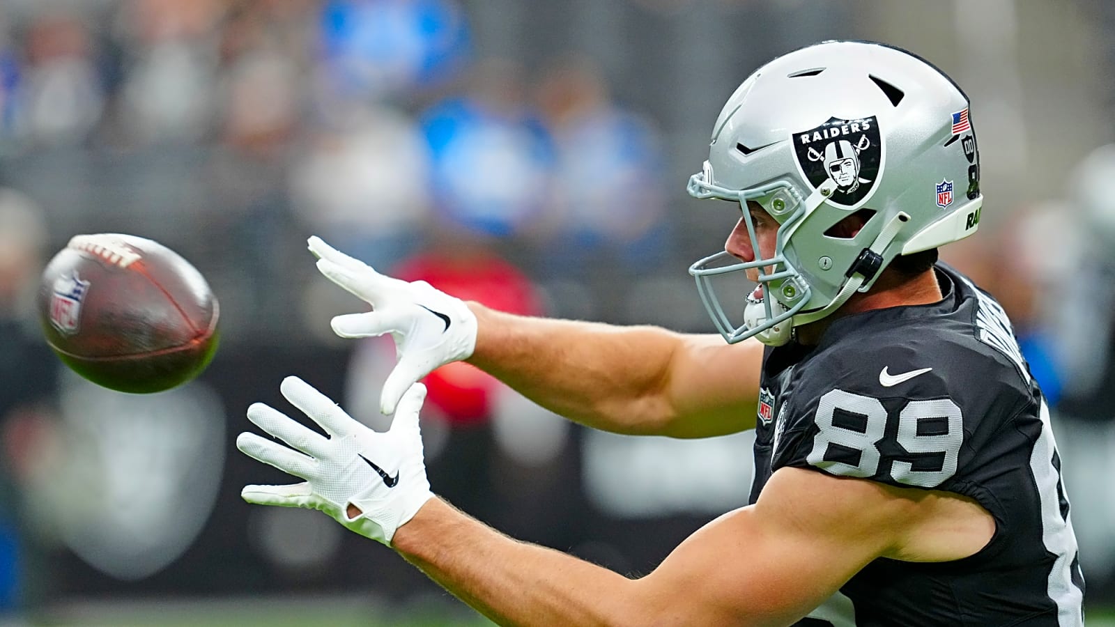 1600x900 Raiders TE Brock Bowers earns high honor