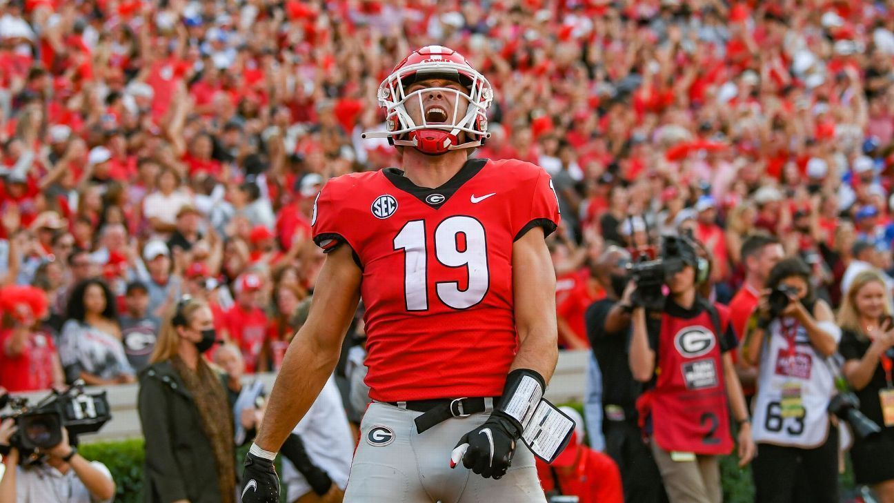 1296x729 College Football Playoff 2021: Georgia's Brock Bowers knows only one speed - fast