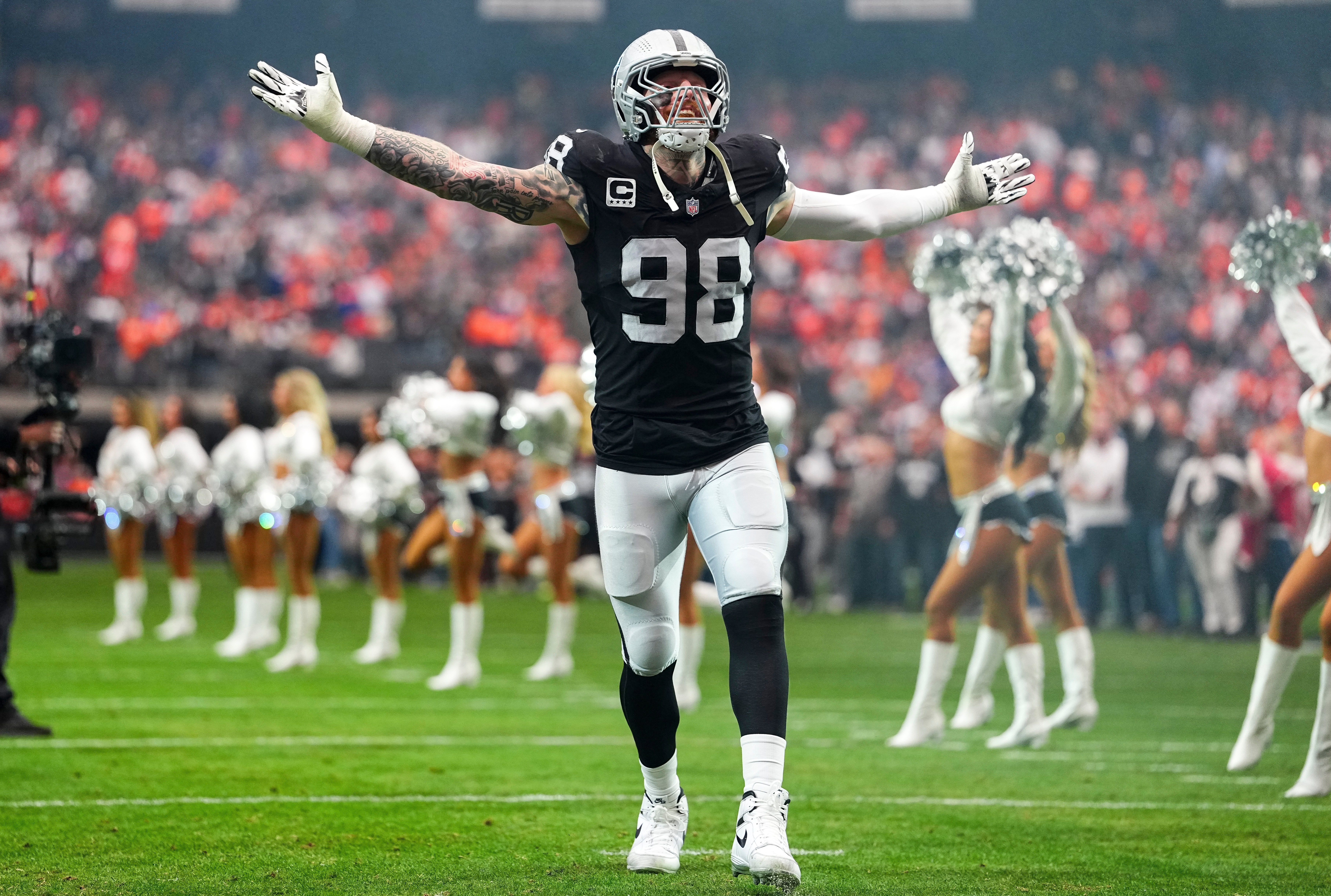 7252x4883 Maxx Crosby, Brock Bowers named to the Pro Bowl team. Silver And Black Pride