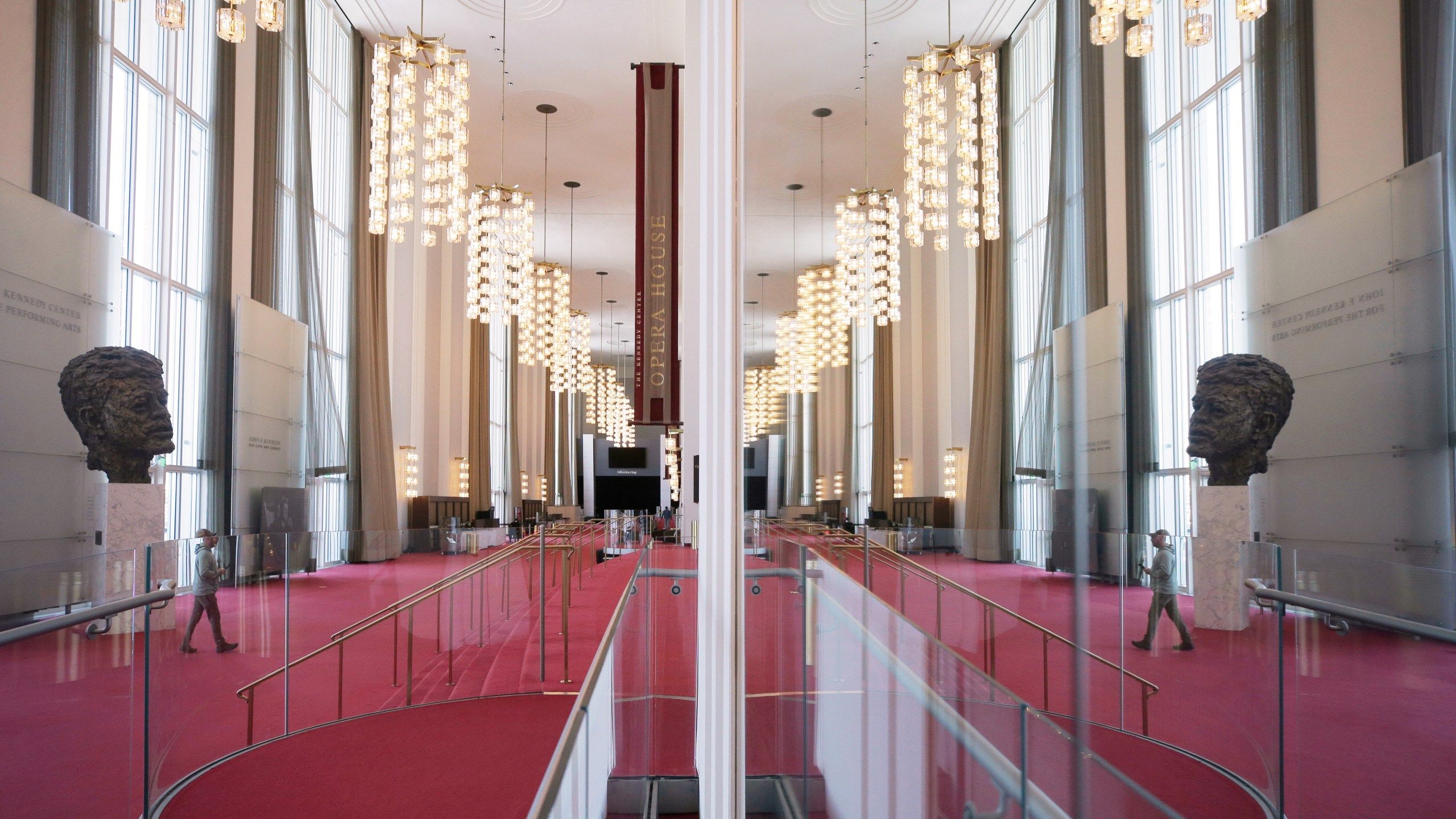 2560x1440 Kennedy Center head warns staff of cuts and 'skeletal' staffing during renovation closure