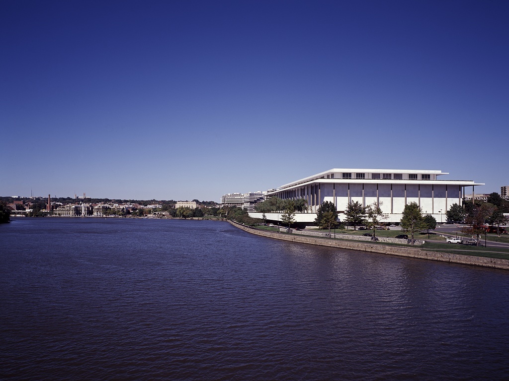 1024x768 Kennedy Center from the Potomac River in Washington, D.C