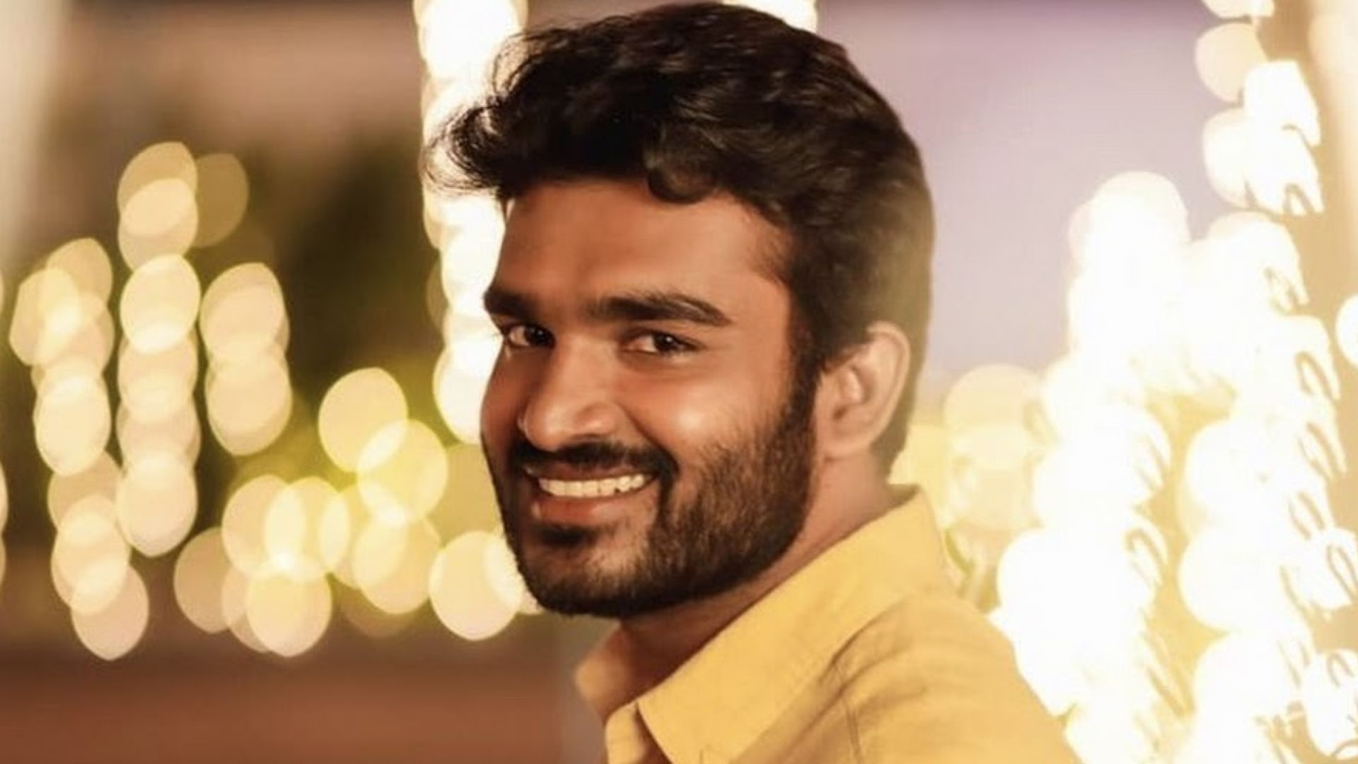 1920x1080 Nenu Meeku Baga Kavalsinavadini Pre Release Event: Hero Kiran Abbavaram Talks about Nenu Meeku Baga Kavalsinavadini movie story. సరికొత్త కథ అని చెప్పను కానీ. మనందరి ఇంట్లో జరిగేదే ఈ సినిమా