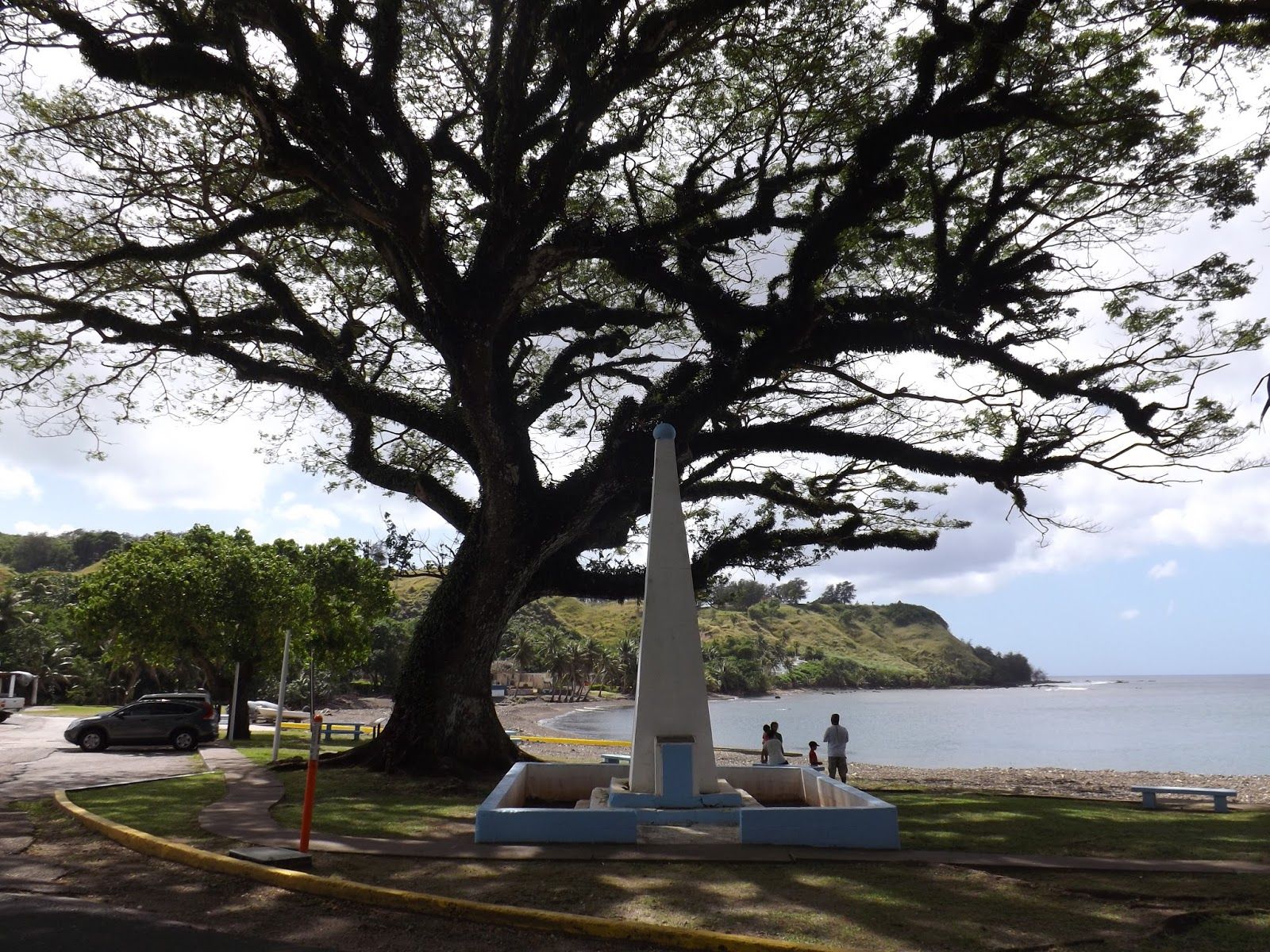 1600x1200 FERDINAND MAGELLAN'S ISLAND HOPPING