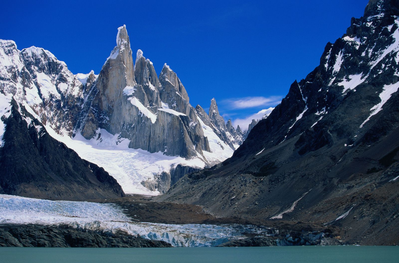 1600x1056 Magallanes y La Antarctica Chilena. Fjords, Glaciers, Wildlife