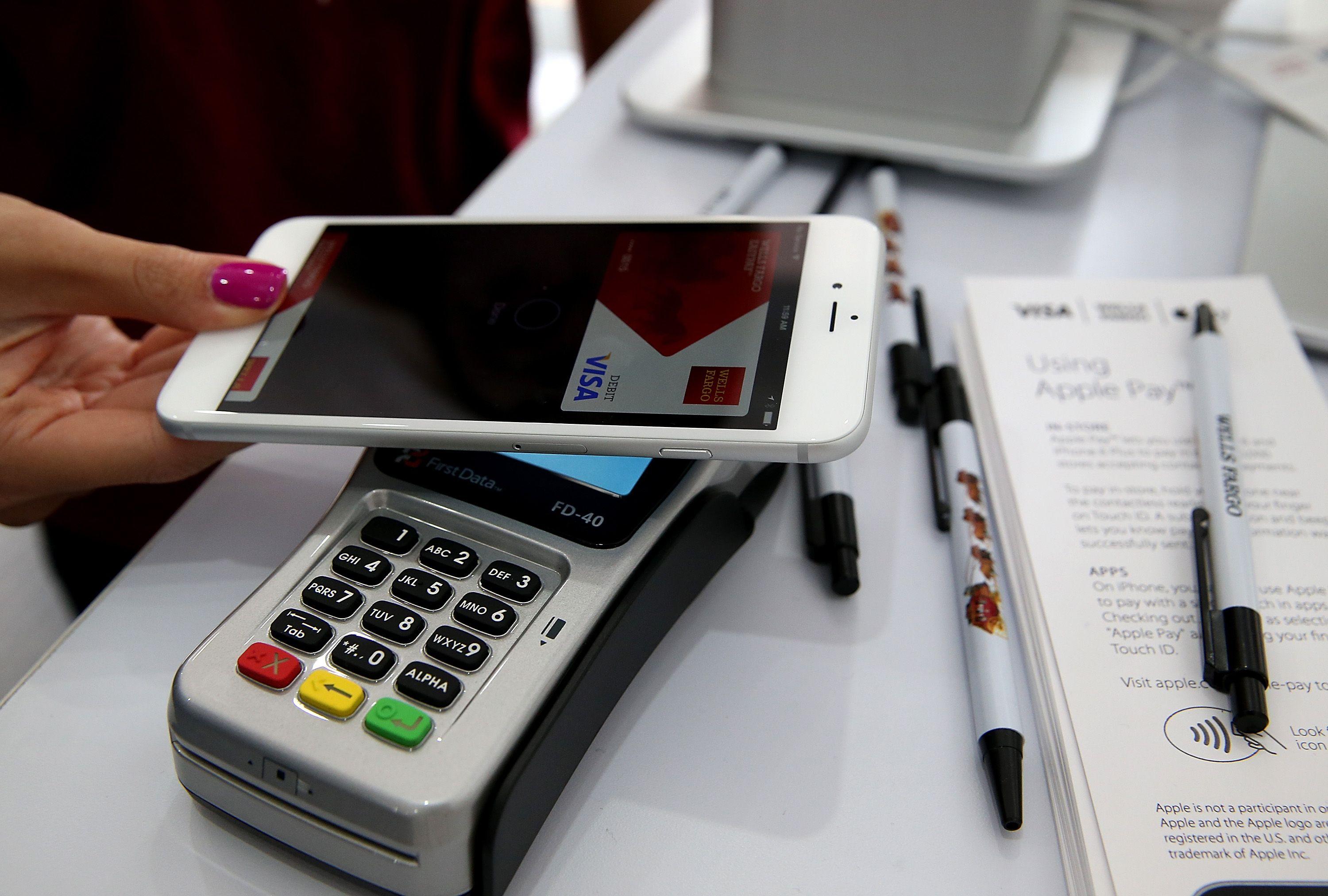3000x2025 Australia's ACCC Denies Banks Interim Approval in Apple Pay Case