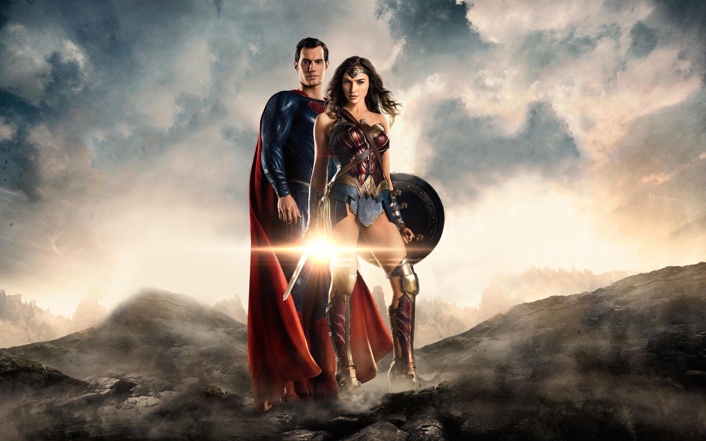 2880x1800 Superman Wonder Woman in Justice League 4K Wallpaper