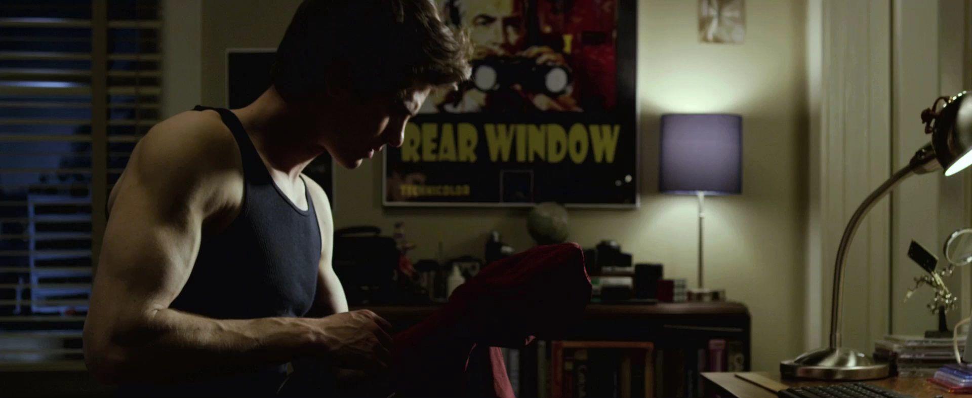 1920x786 The final act of The Amazing Spiderman (2012) mirrors the final act of Alfred Hitchcocks Rear Window (1954) which coincidentally Peter Parker has a poster of on his bedroom wall