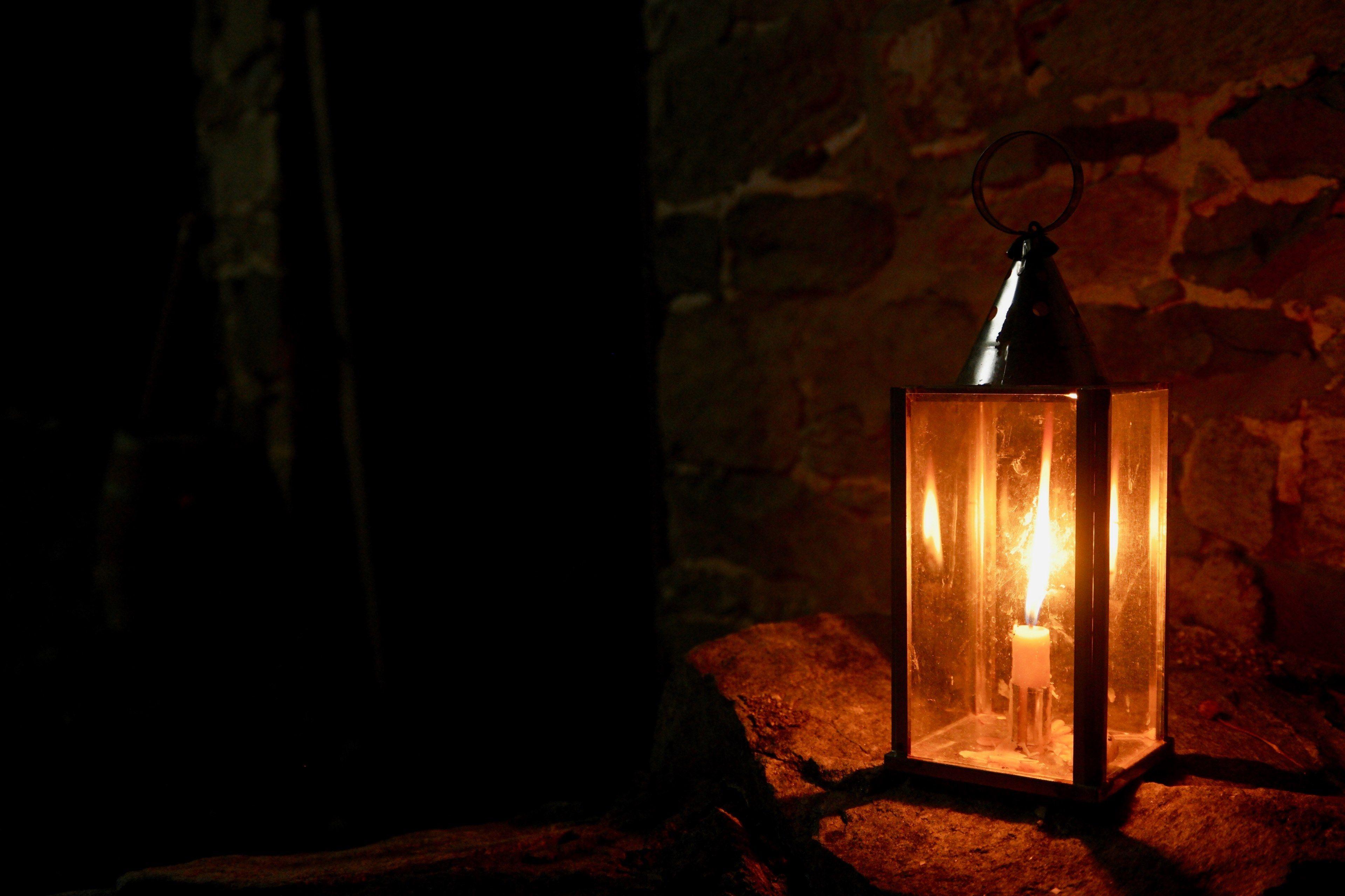 3840x2560 Wallpaper / shaddow outdoor fire and illumination HD 4k wallpaper