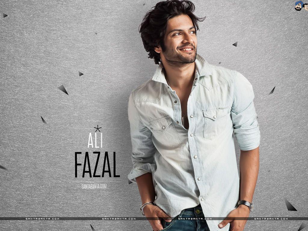 1024x768 Free Download Ali Fazal HD Wallpaper