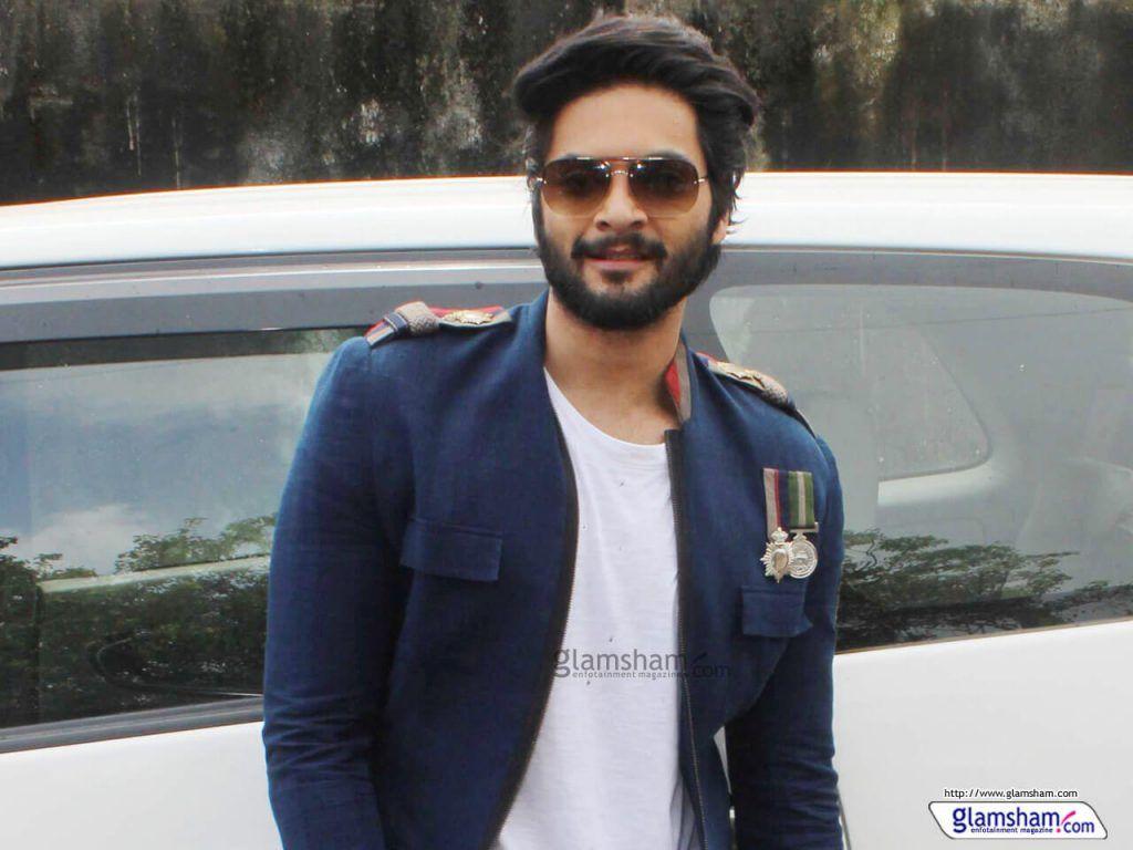 1024x768 Ali Fazal Latest Photo, Latest Pics, Instagram Image, Gallery