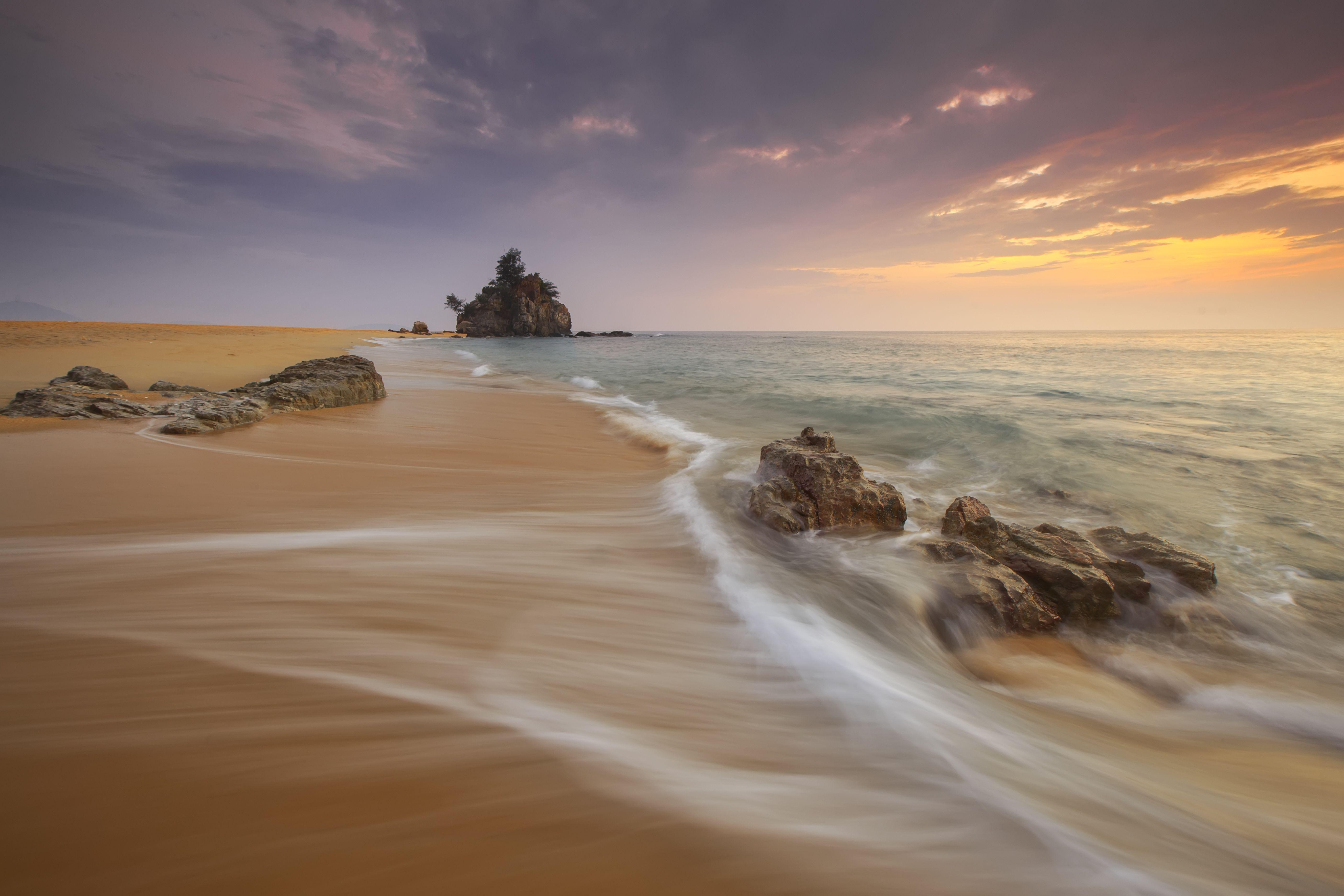 5616x3744 Beach during Golden Hour · Free