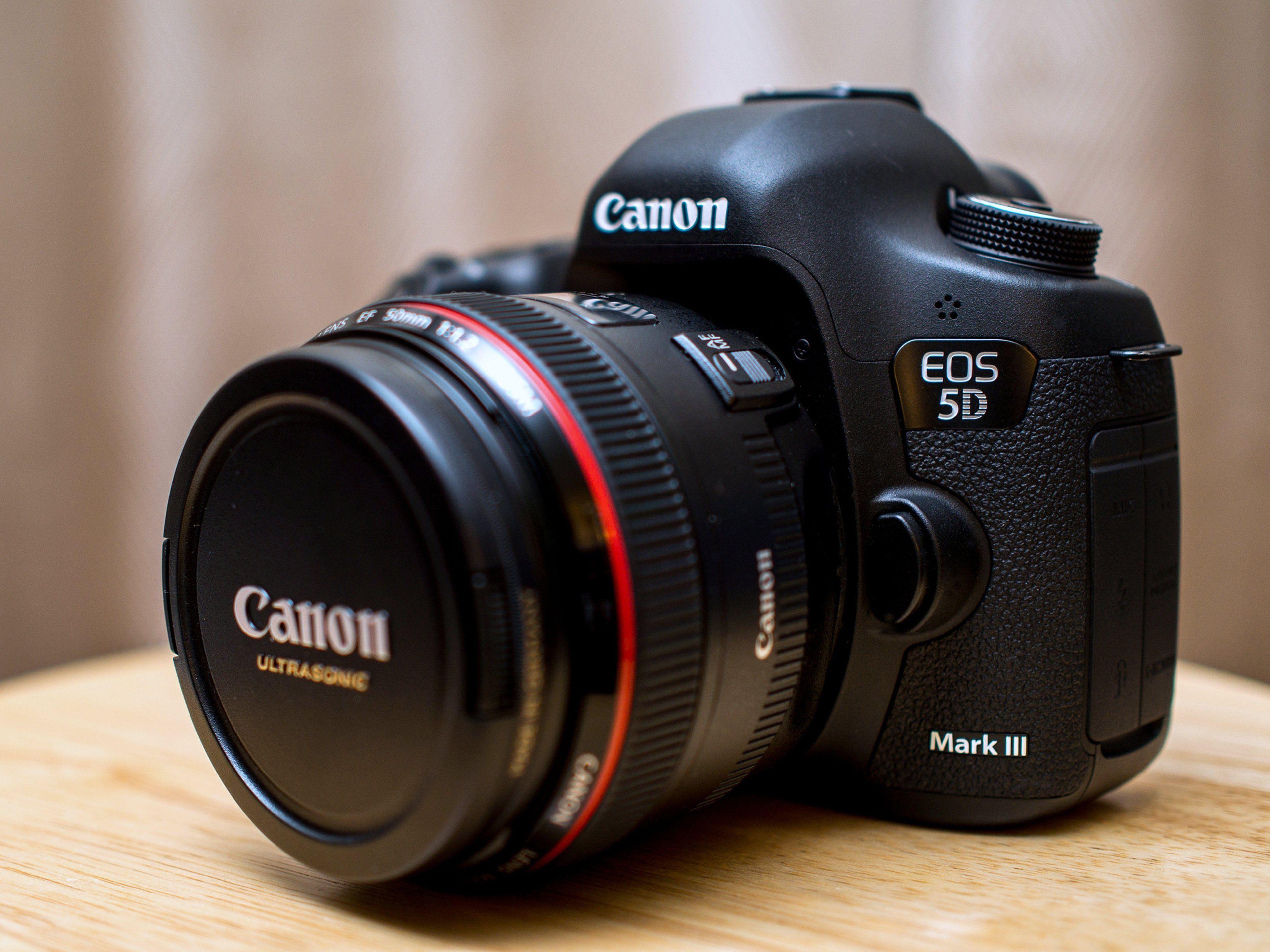 3840x2880 Canon EOS 5D Wallpaper