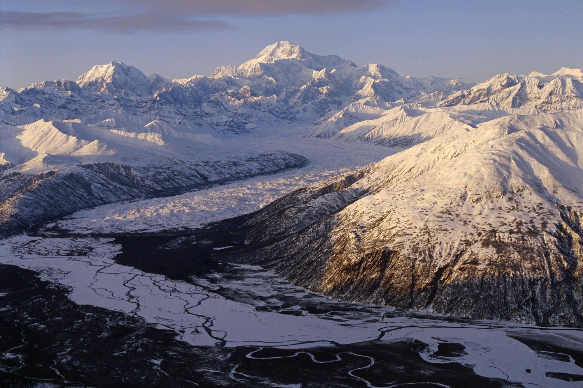 2000x1333 Denali National Park Wallpaper