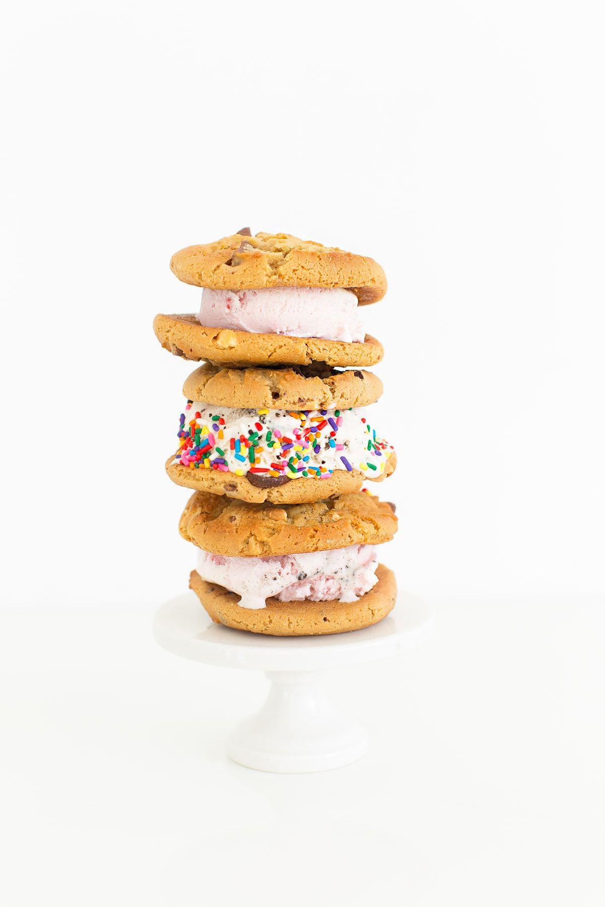 1200x1800 Foxy Freebies: Printable Ice Cream Postcard Invites (+ Digital Wallpaper!)