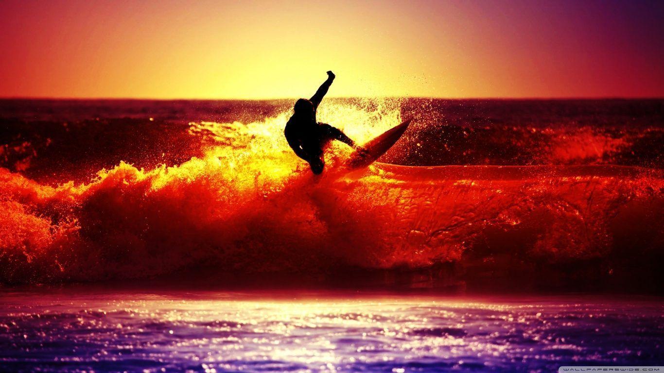 1366x768 Surfing Wallpaper HD