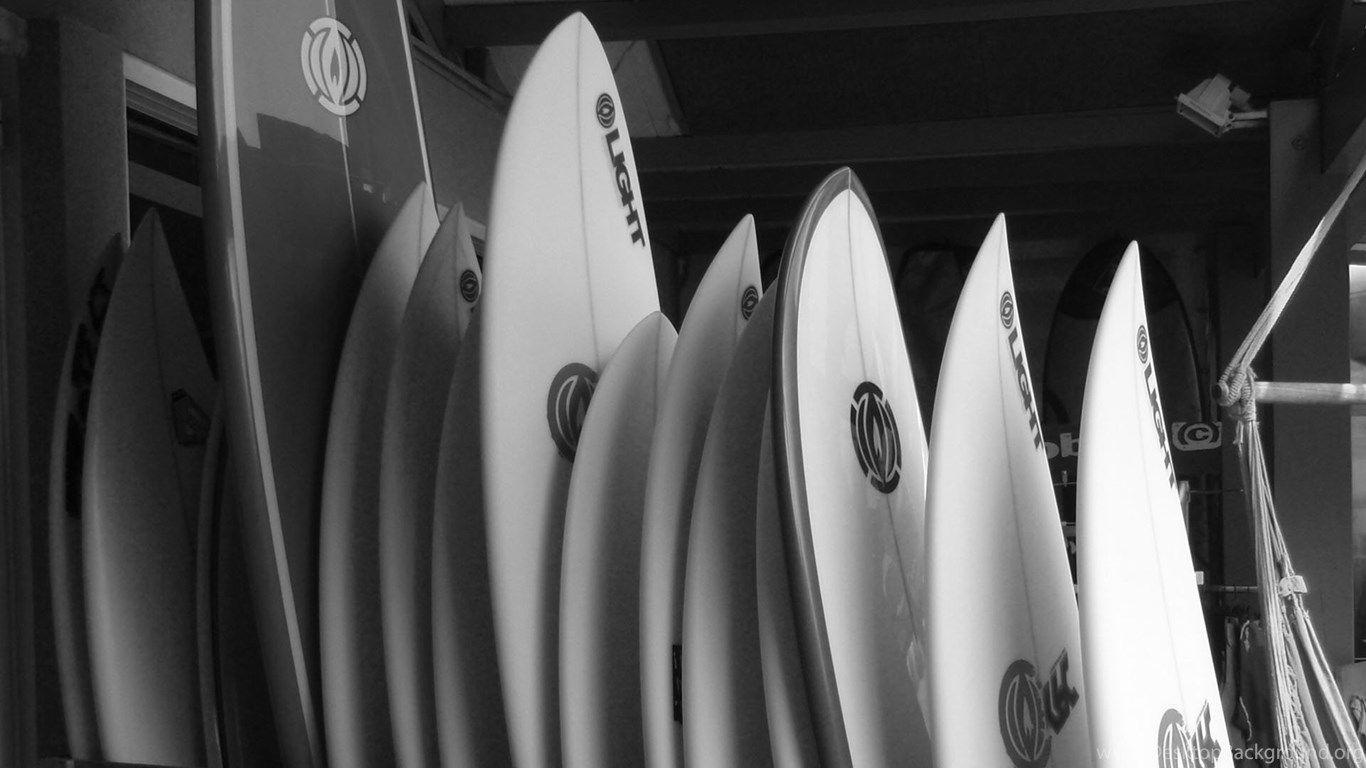 1366x768 Surfboards, White Wallpaper