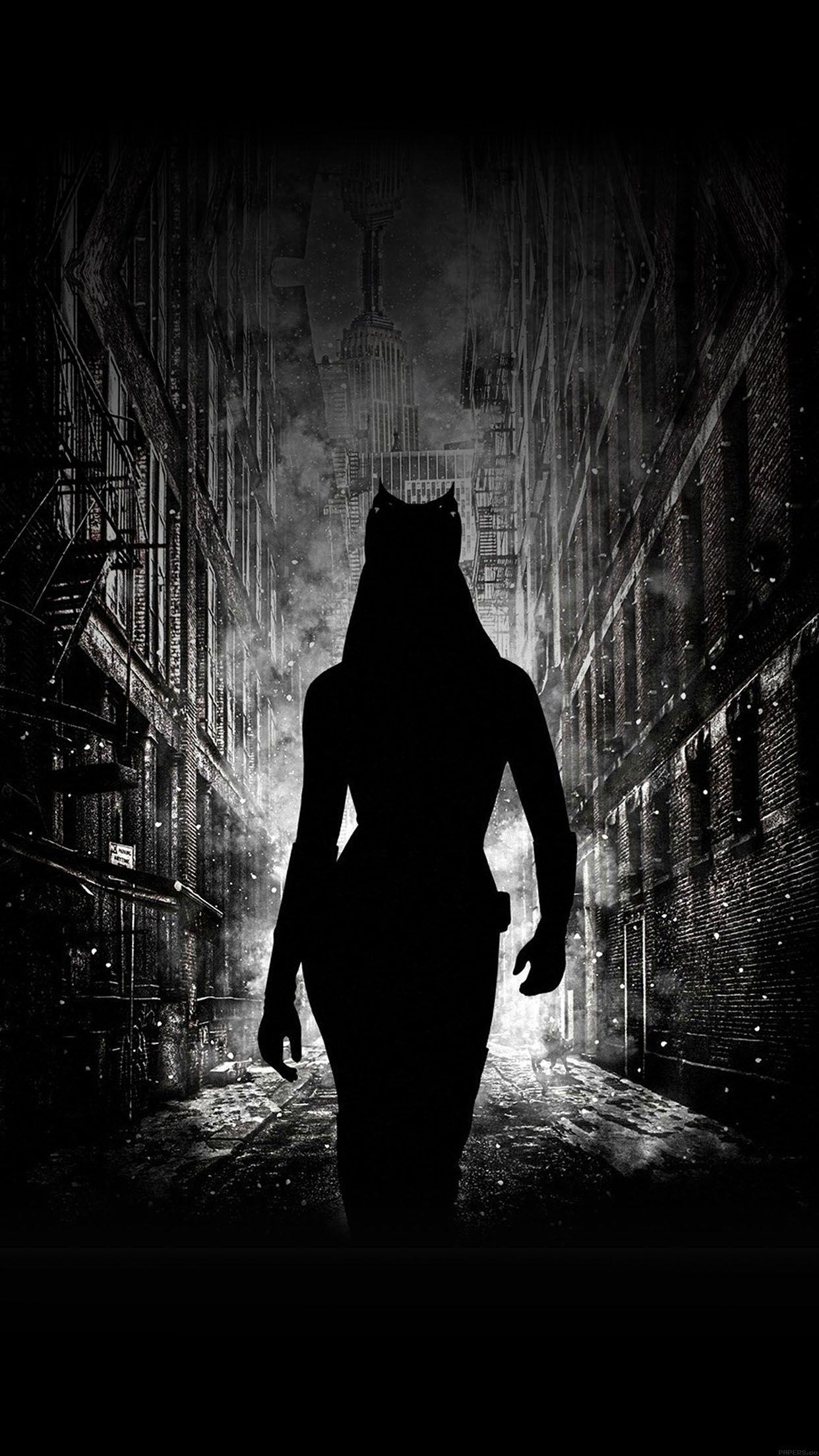 1242x2208 Wallpaper Catwoman Walking Dark